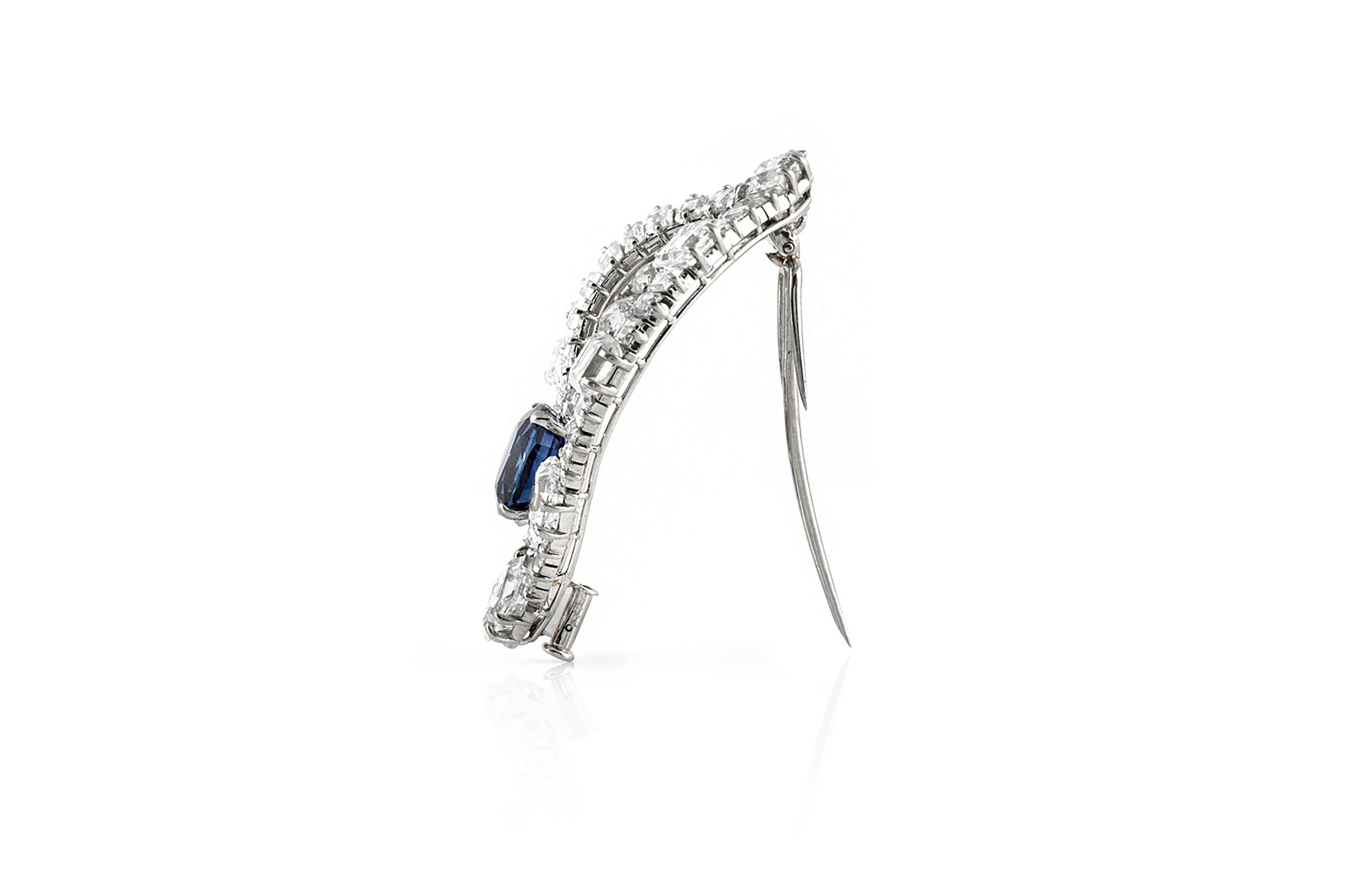 Cushion Cut Antique Art Deco 1930s 7.64 Carat Burma Sapphire and 12.00 Carat Diamond Brooch For Sale