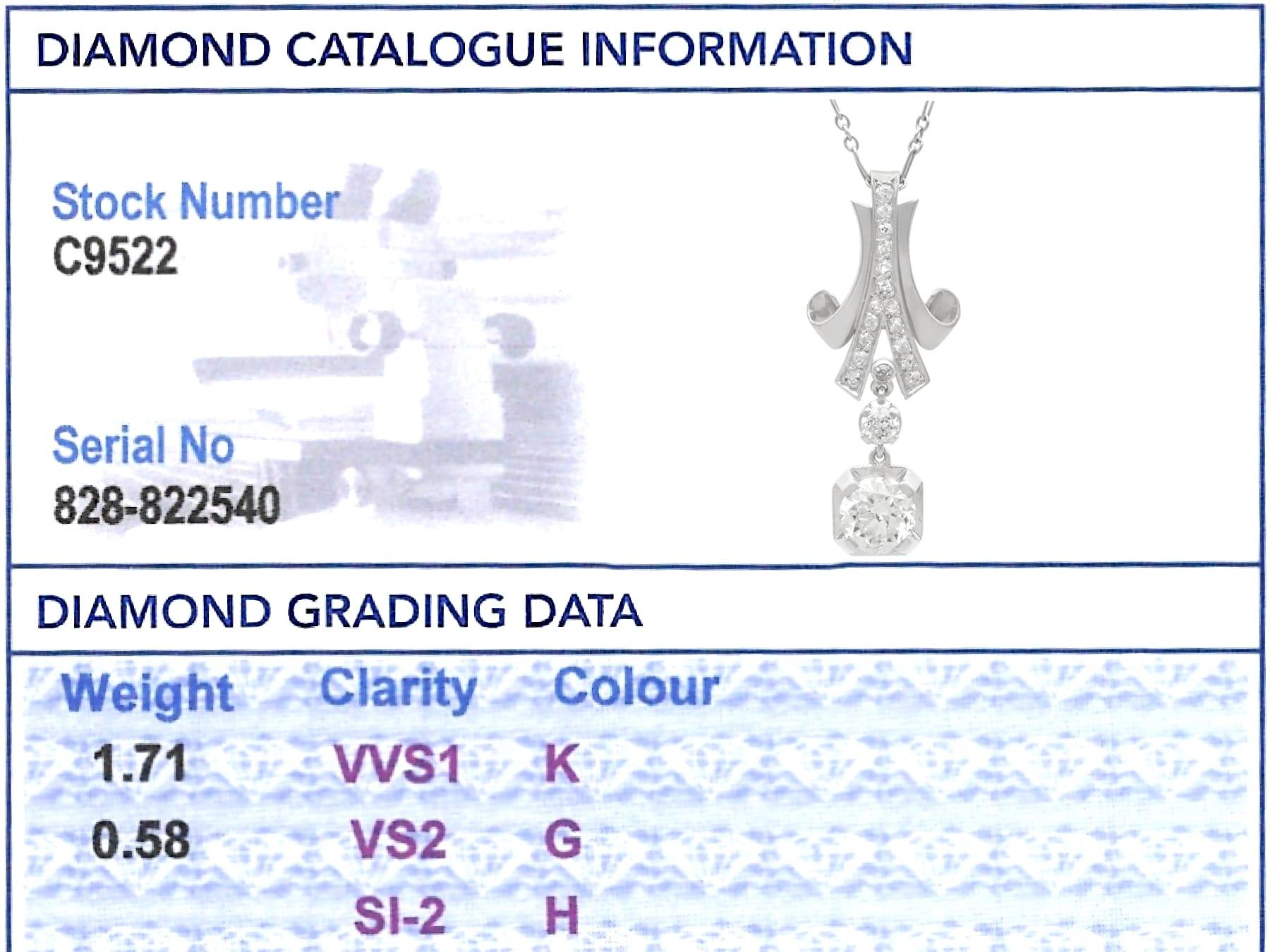 Antico ciondolo in platino e diamanti da 2,29 carati CIRCA 1930 in vendita 7