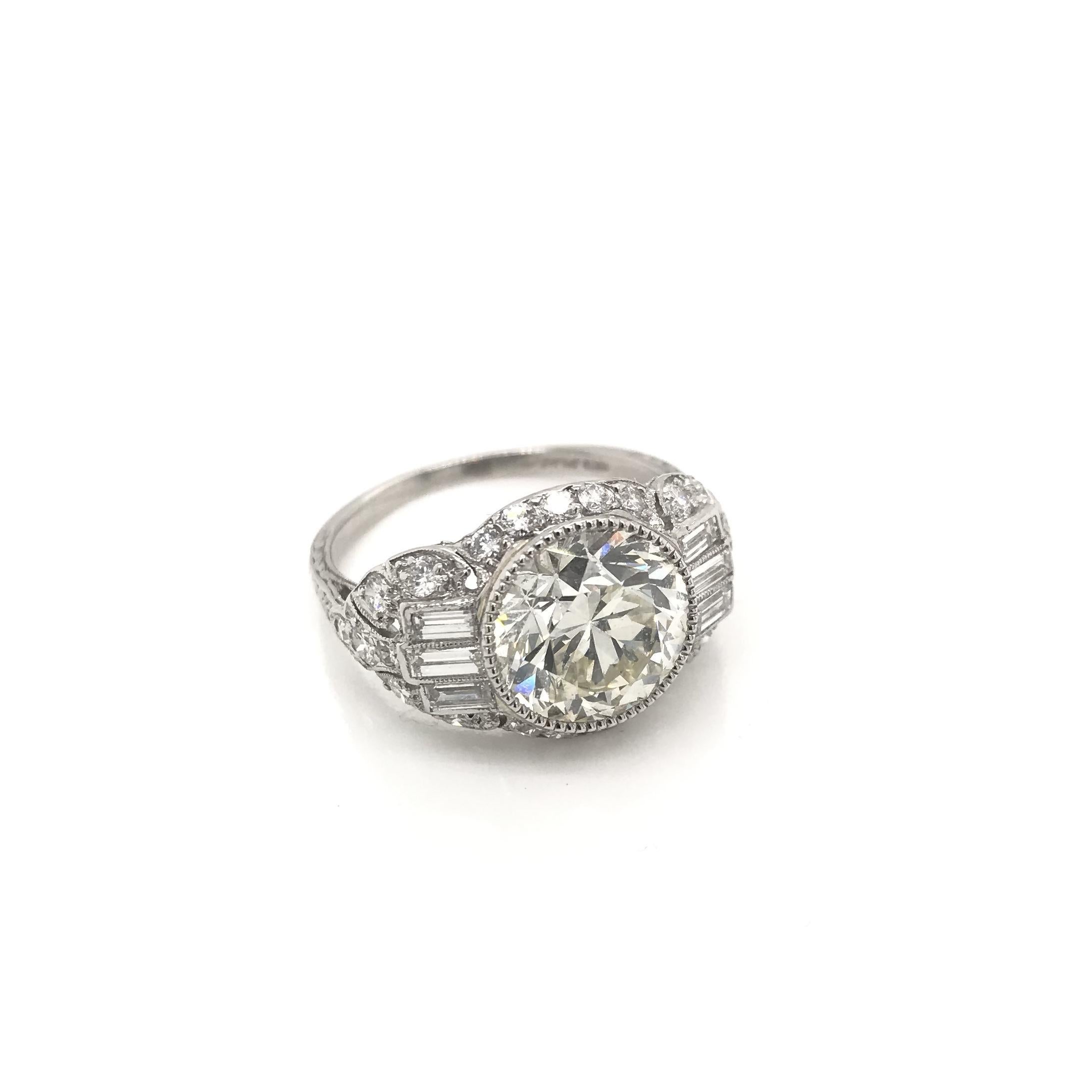 Women's Antique Art Deco 3.20 Carat Diamond Platinum Ring