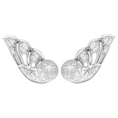 Boucles d'oreilles Art déco anciennes en or blanc et diamants de 3,25 carats