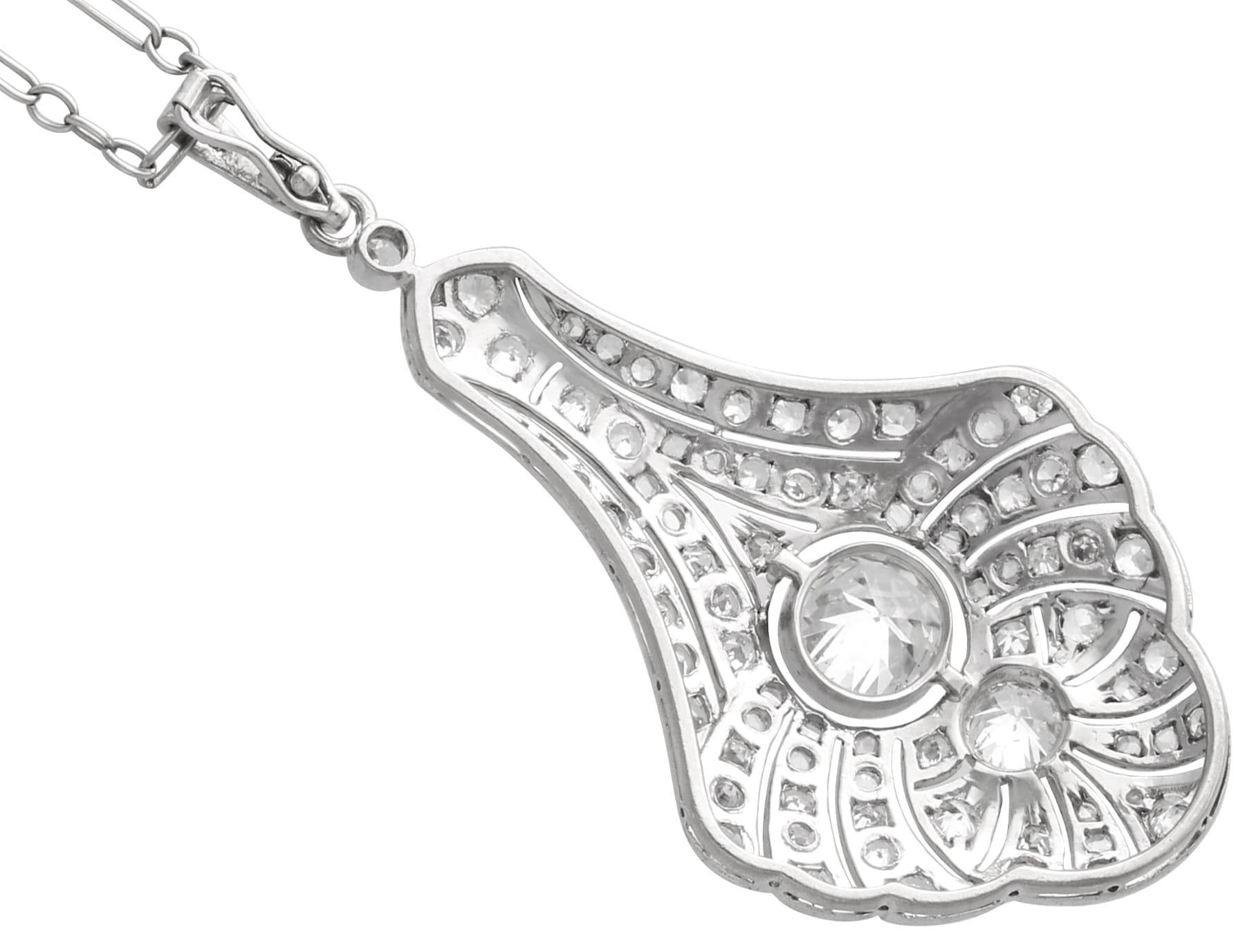 Antique Art Deco 3.51 Carat Diamond and 18k White Gold Pendant Circa 1925 For Sale 1