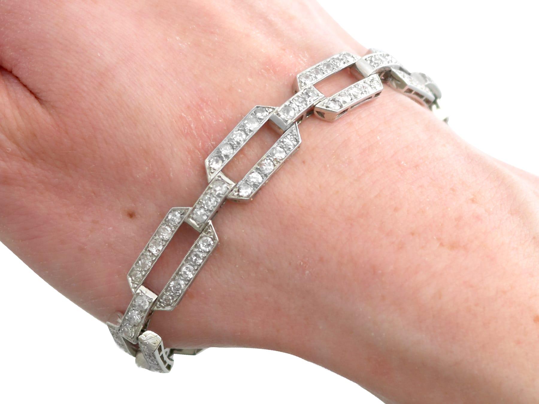 Antique Art Deco 7.80 Carat Diamond and Platinum Bracelet Circa 1920 For Sale 8