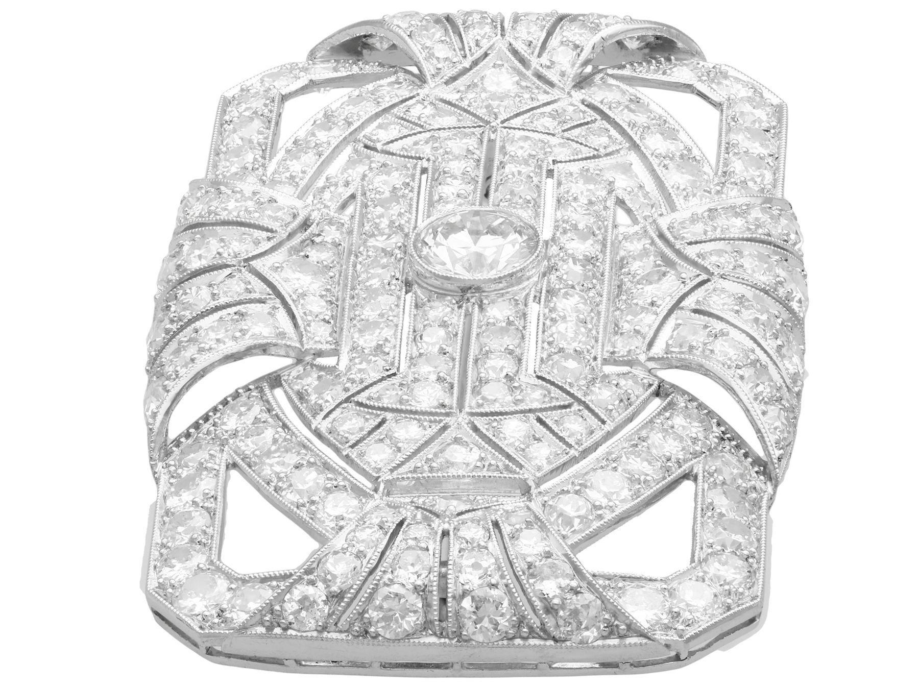 Old European Cut Art Deco 8.13 Carat Diamond and Platinum Brooch For Sale