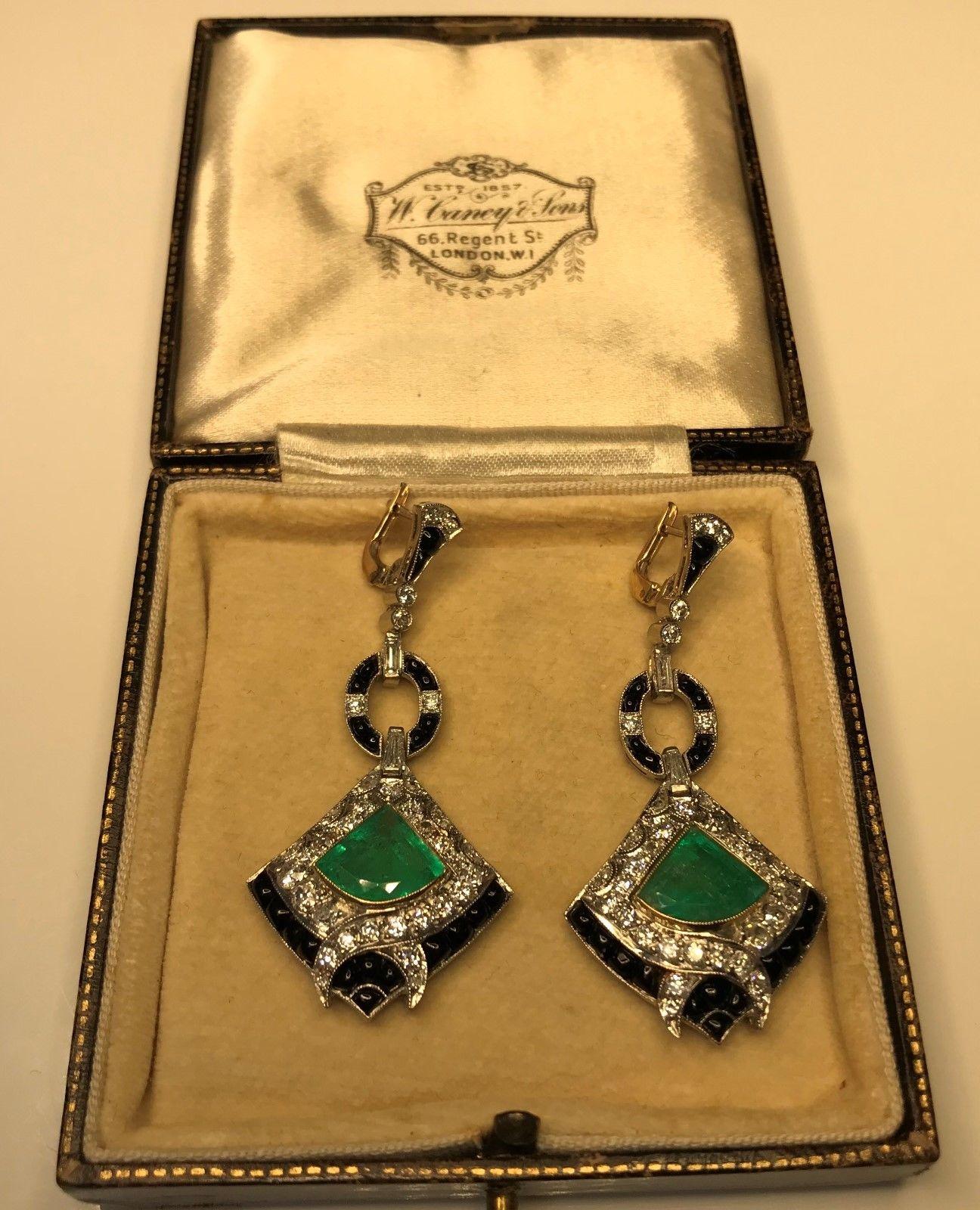 Antique Art Deco 8.58 Carat Diamond Colombian Emerald Platinum Dangle Earrings 6
