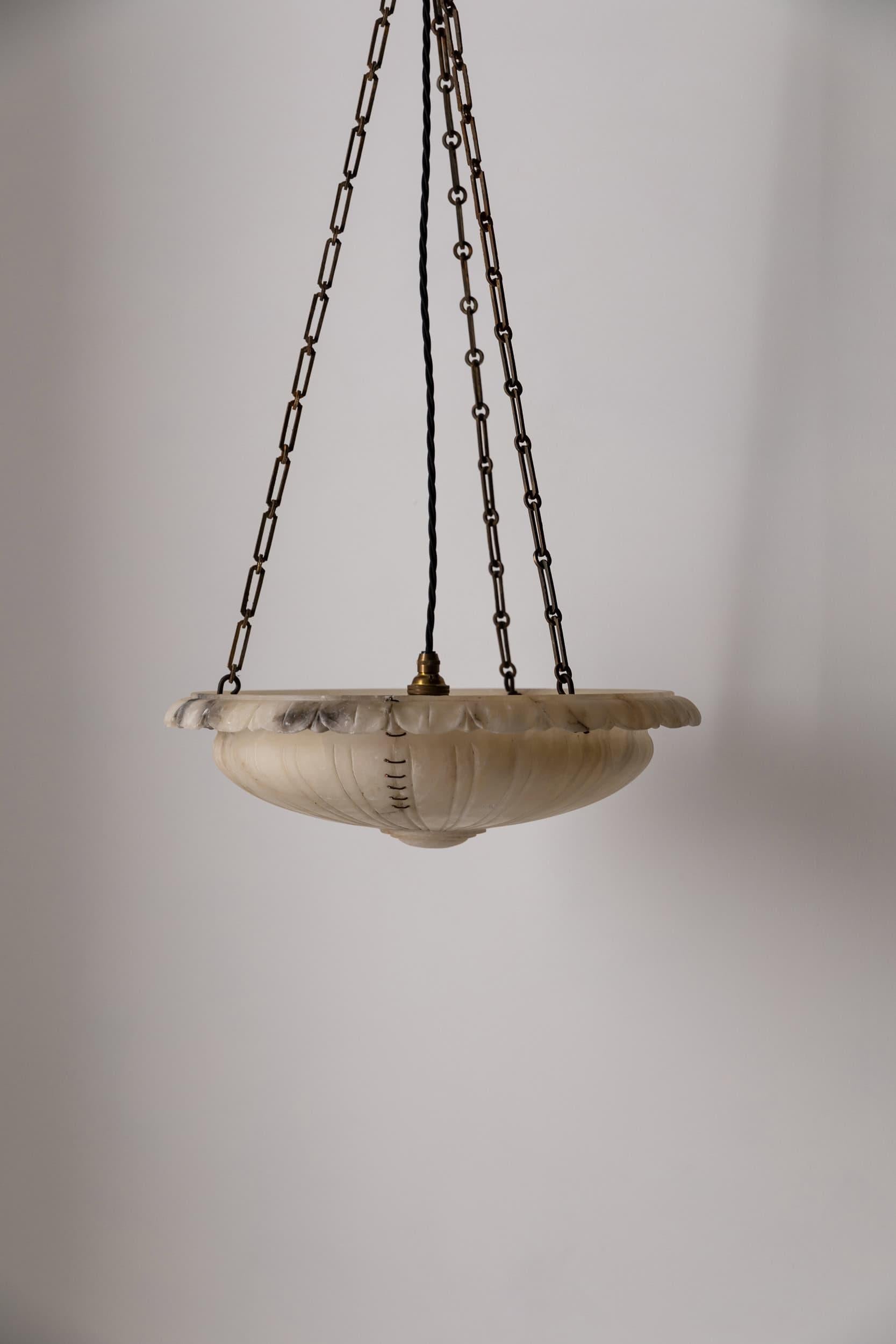 Laiton Plafonnier Art Déco ancien plafonnier en albâtre, vers 1920