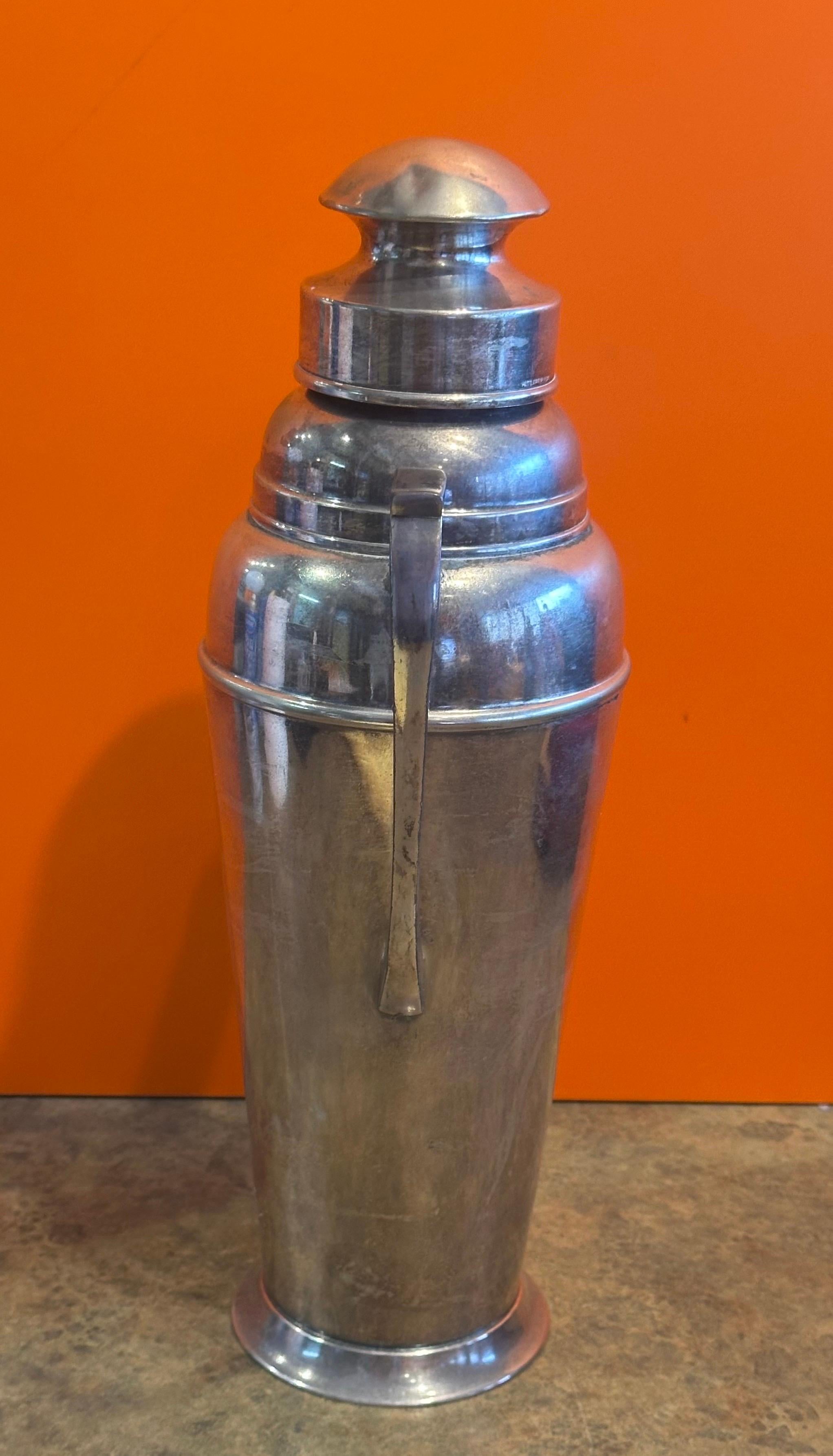 Antico shaker da Martini in argento Art Deco 