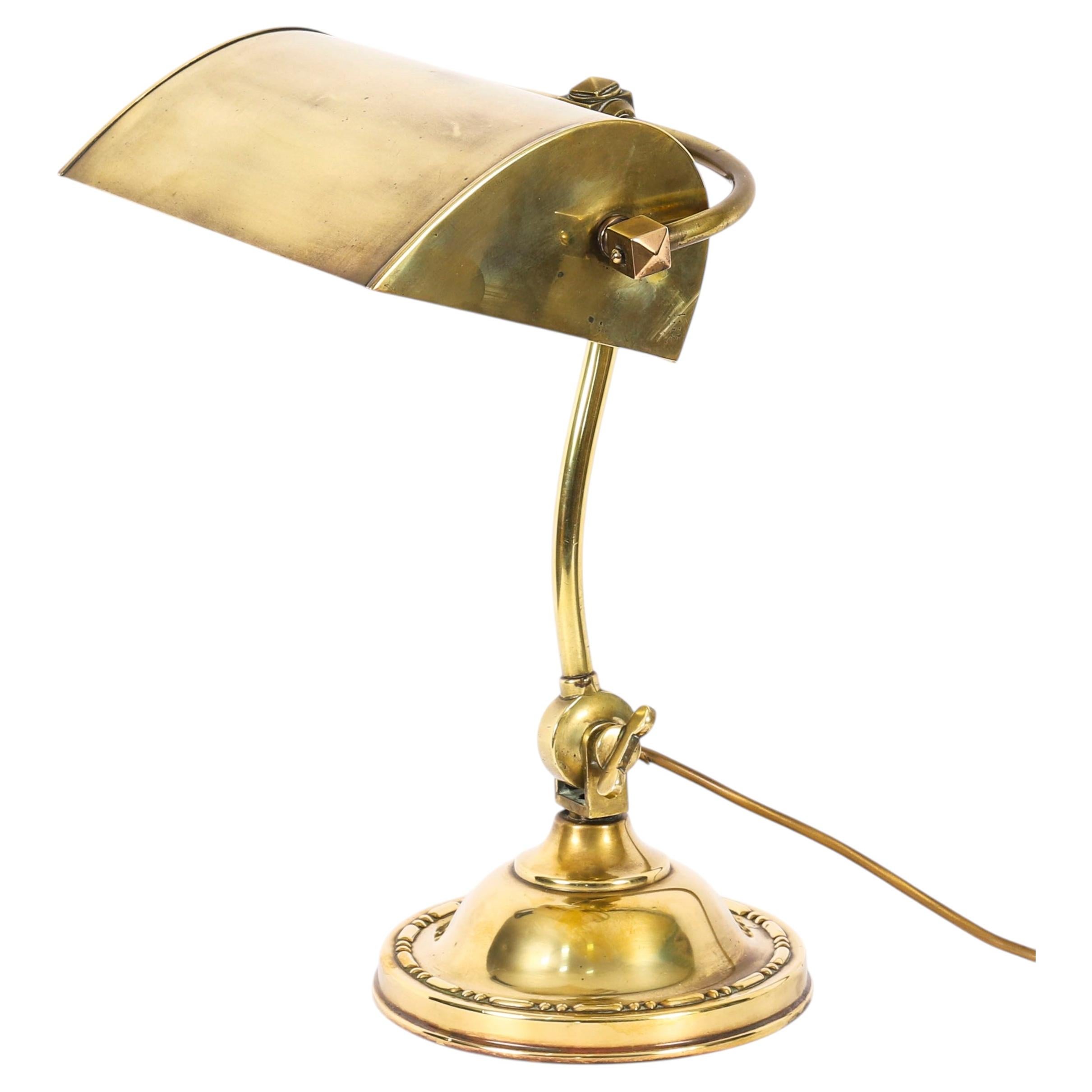 Antique Art Deco Articulated Brass Bankers Lamp Desk Lamp 20th Century