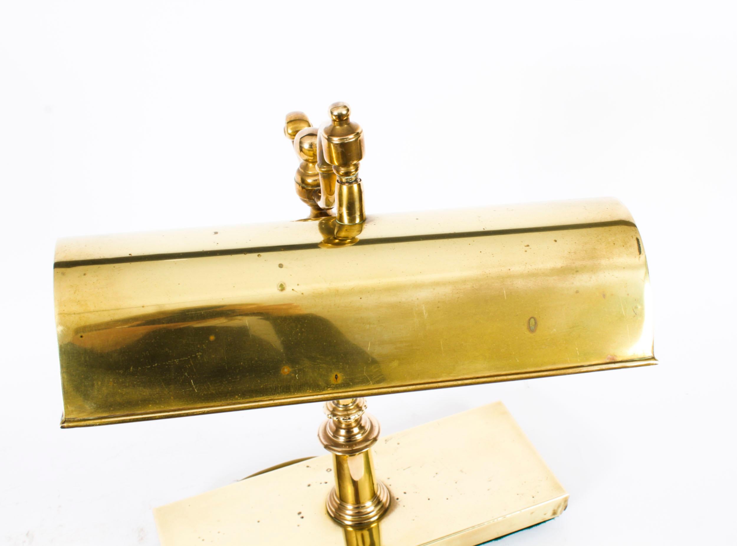 Antique Art Deco Artuculated Brass Bankers Lamp Desk Lamp Circa 1920 10