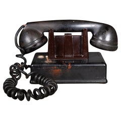 Antiguo teléfono de sobremesa de baquelita Art Decó para hotel c.1930