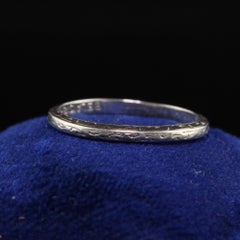 Antique Art Deco Belais 18K White Gold Engraved Wedding Band