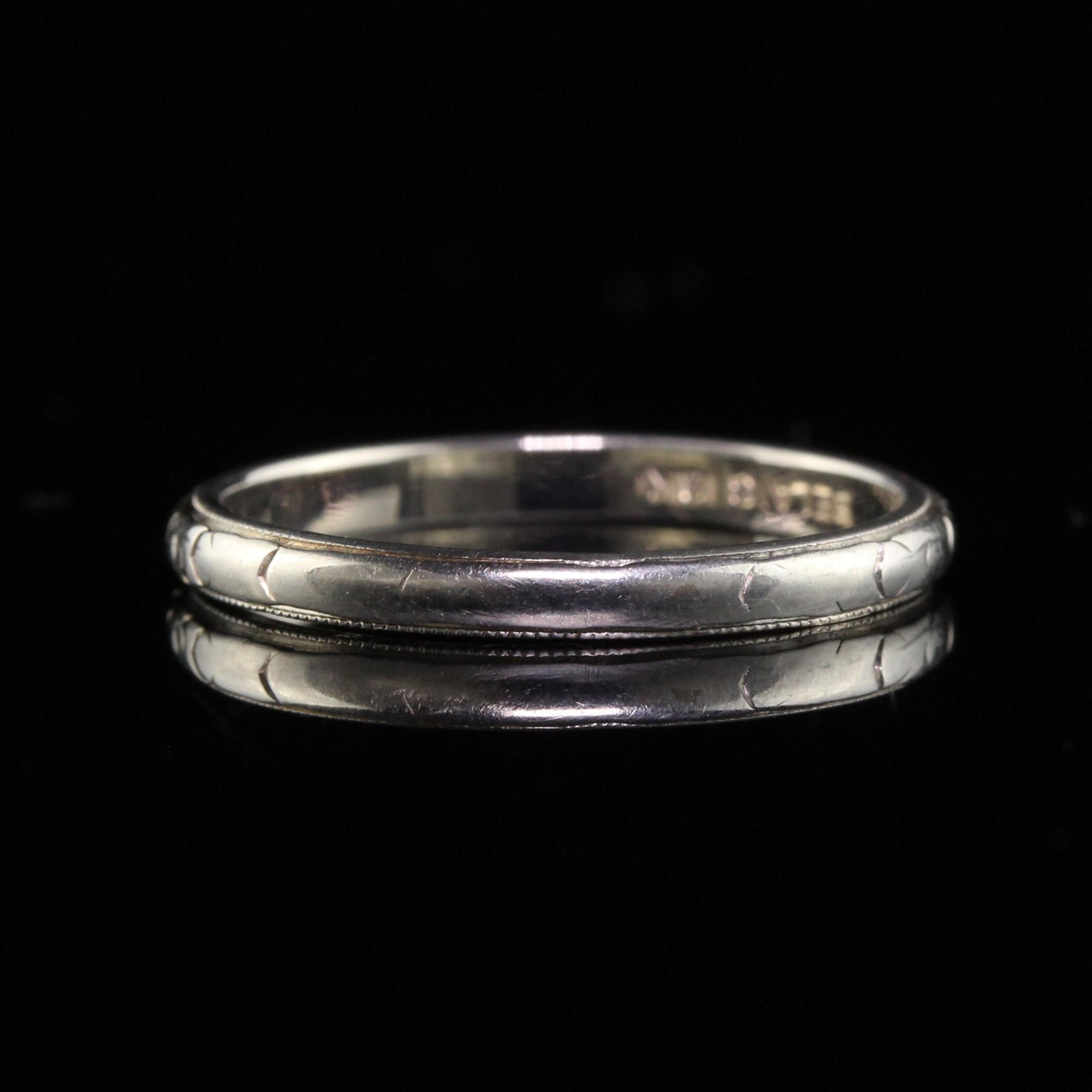 Antique Art Deco Belais 18k White Gold Engraved Wedding Band In Good Condition In Great Neck, NY