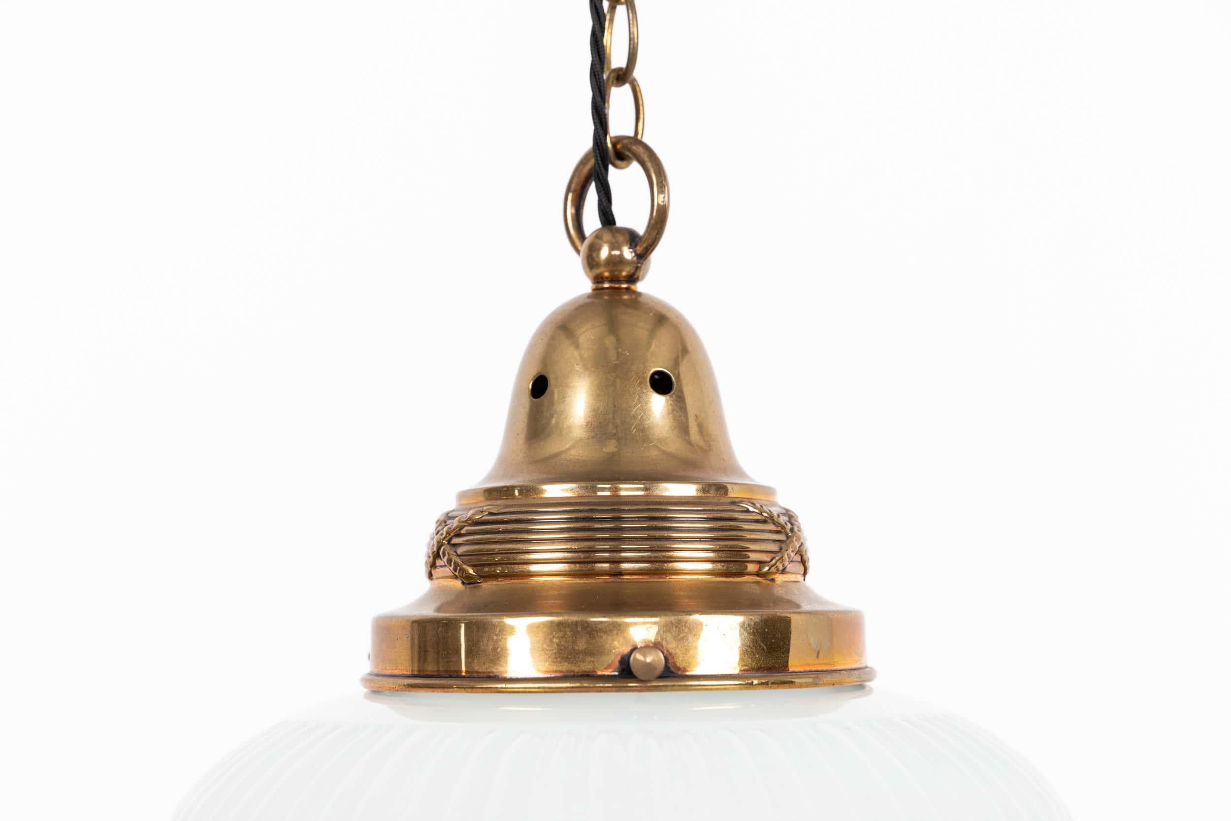 English Antique Art Deco Benjamin 'Bencolite' Opaline Glass Pendant Lamp, C.1930 For Sale