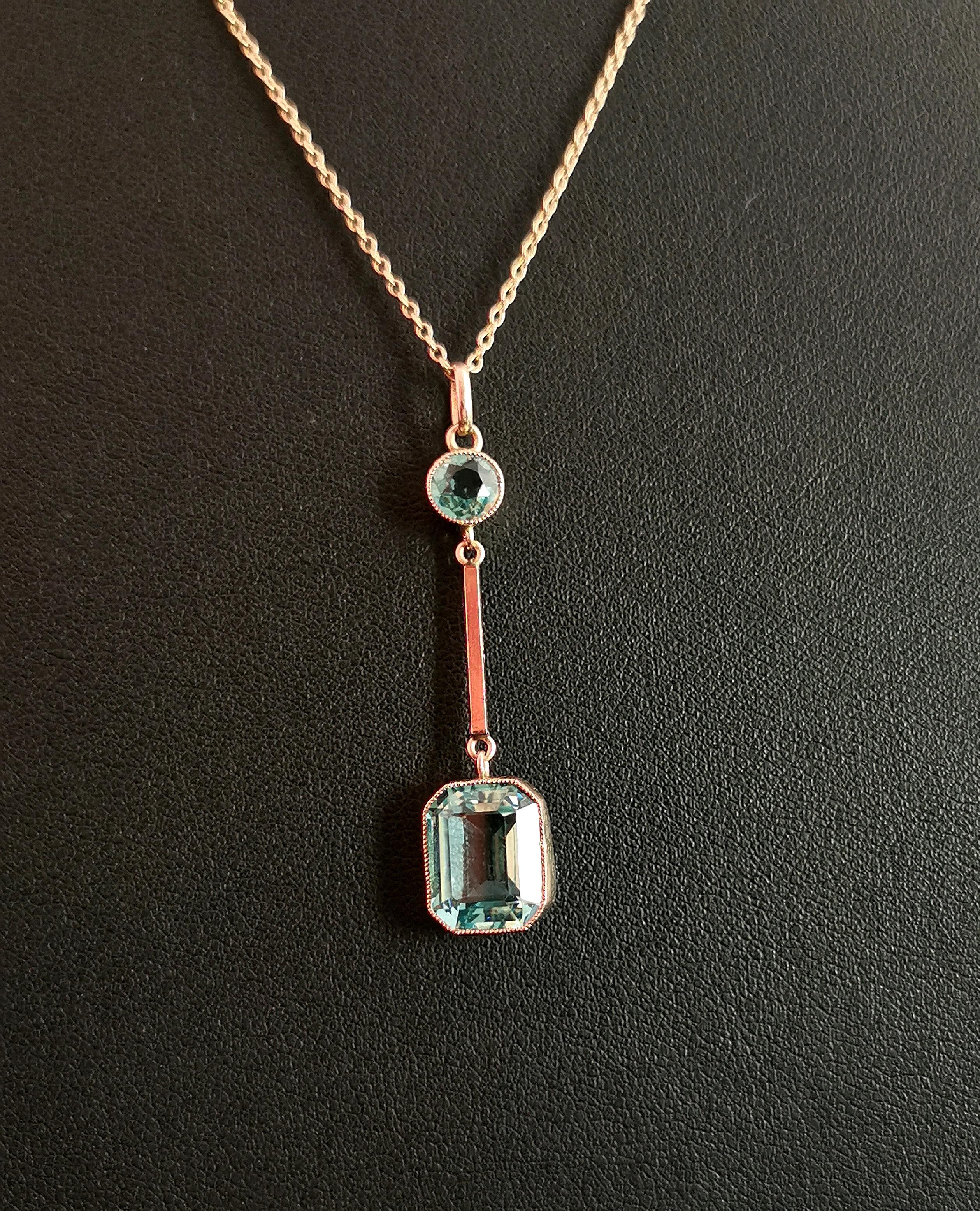 Antique Art Deco Blue Zircon drop pendant, 9k gold necklace  In Good Condition In NEWARK, GB