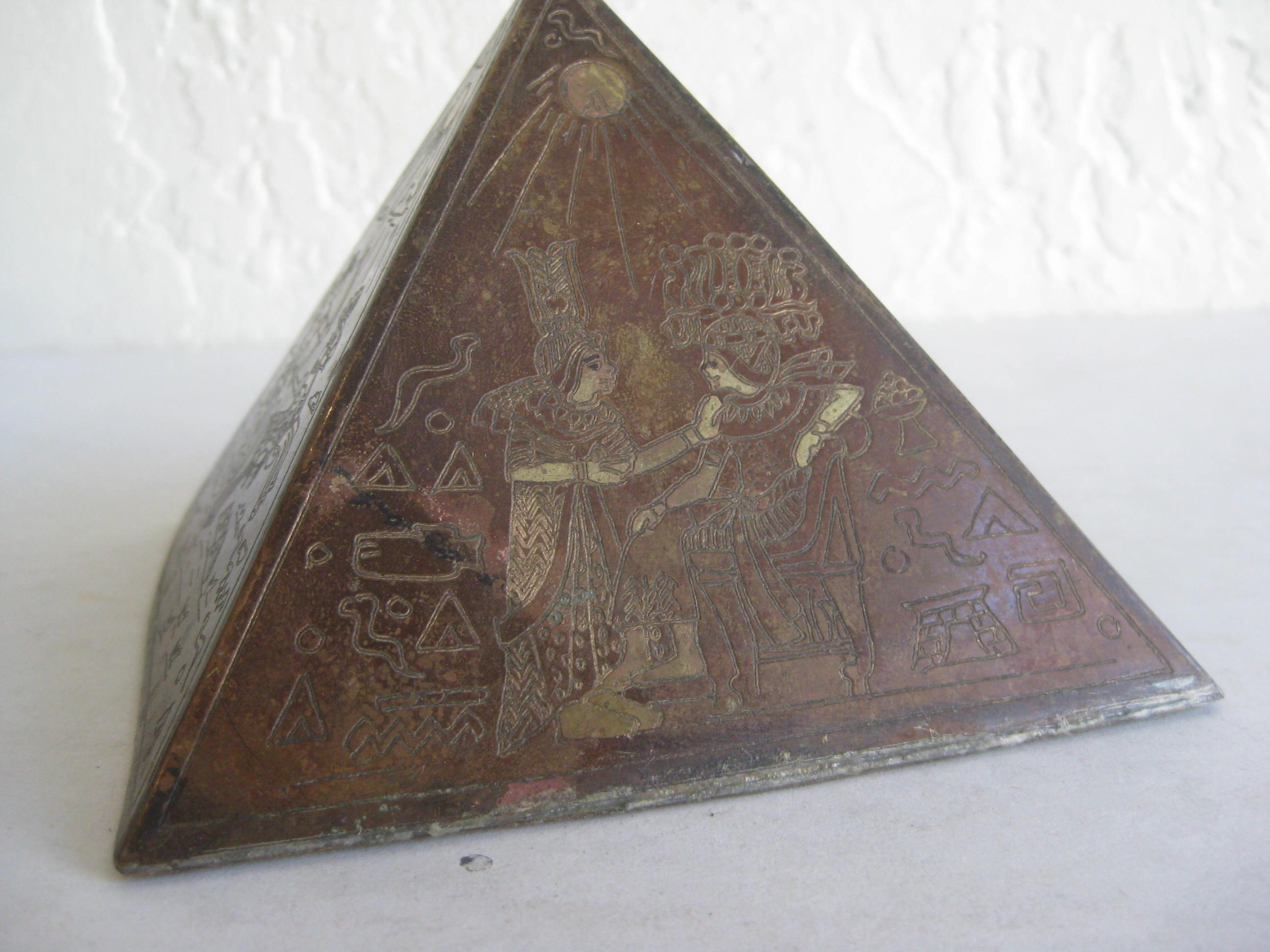 Antique Art Deco Brass & Copper Egyptian Revival Pyramid Desk Statue Paperweight 4