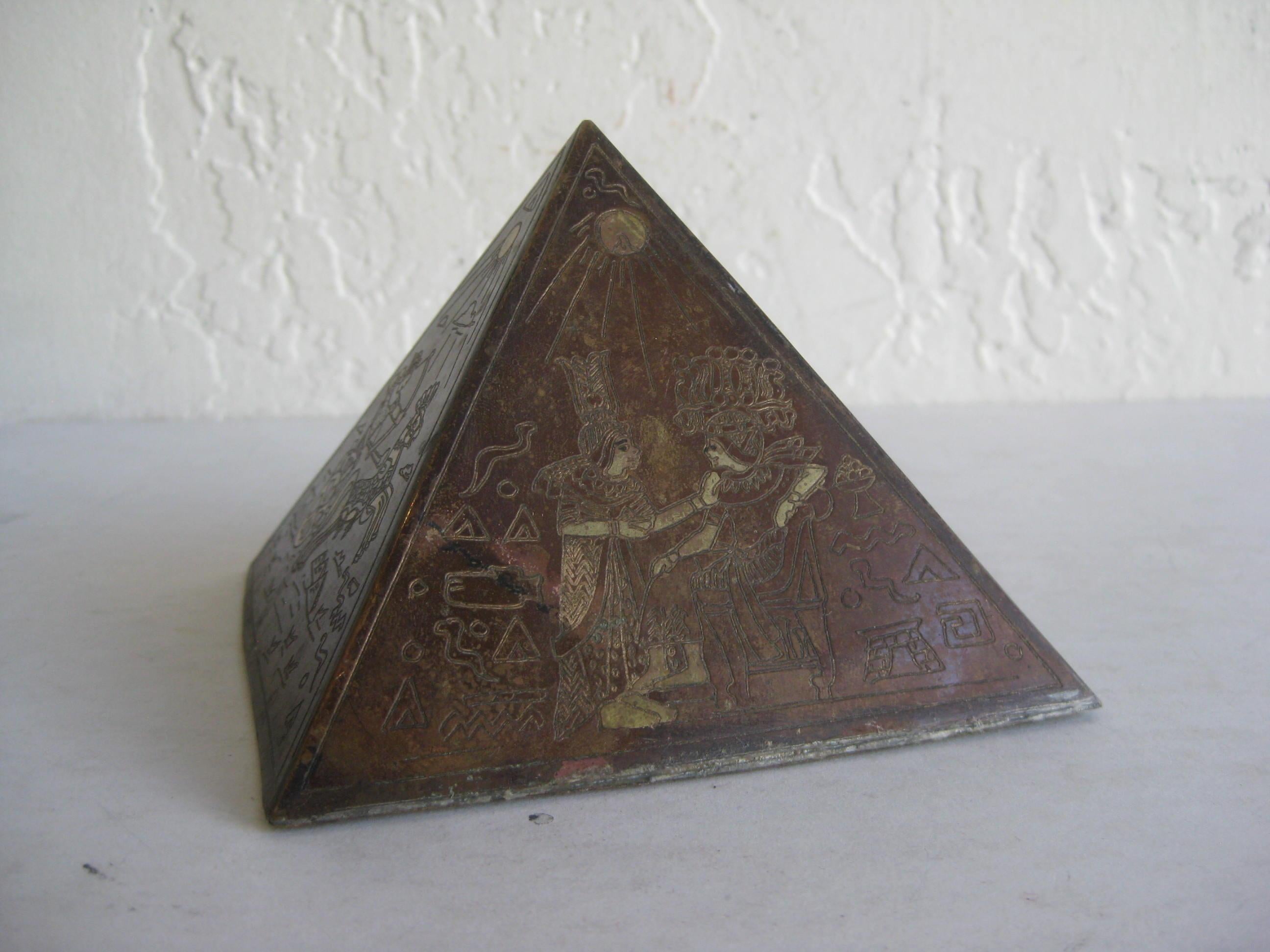 Antique Art Deco Brass & Copper Egyptian Revival Pyramid Desk Statue Paperweight 2