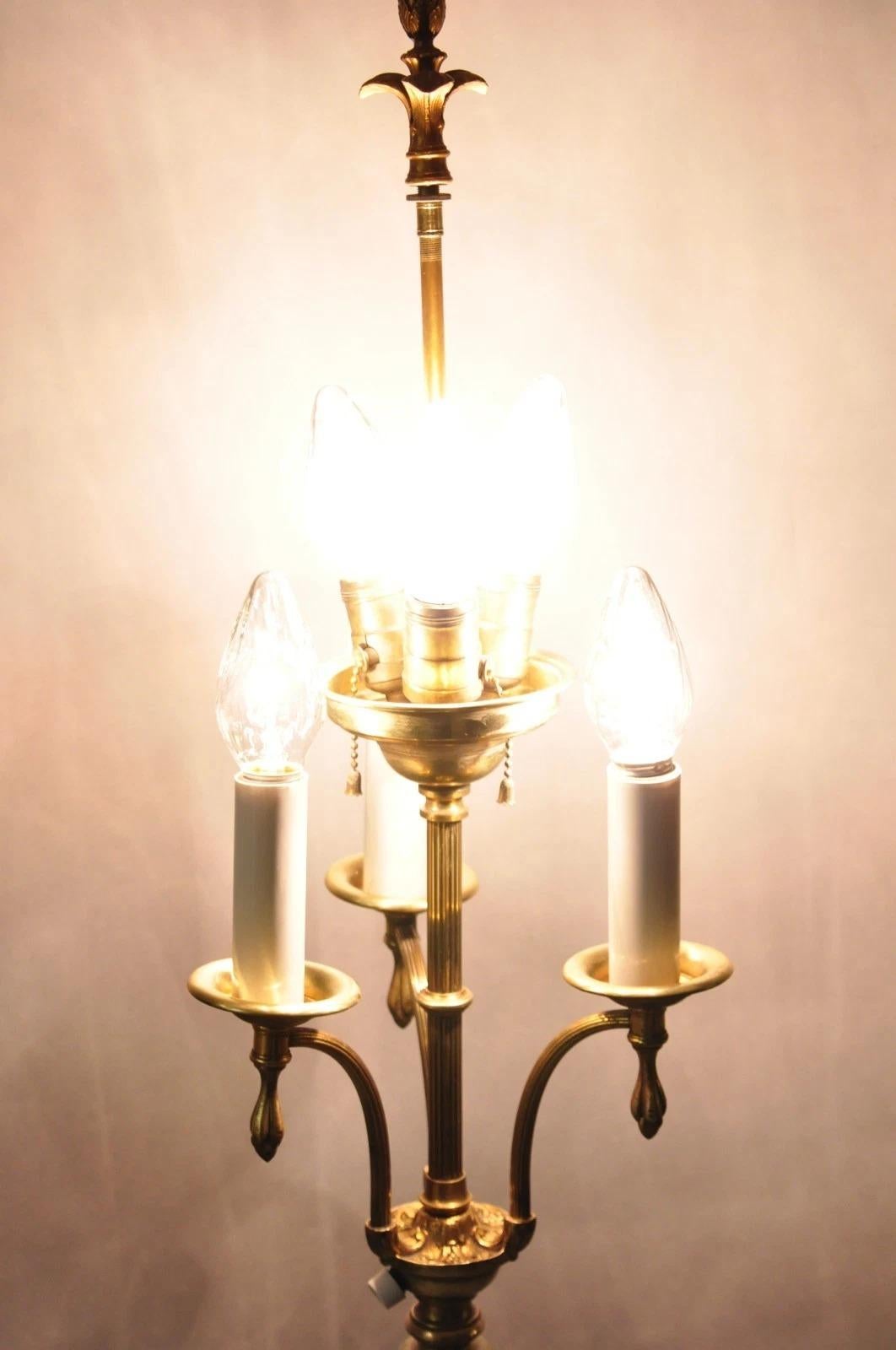 Lámpara de pie victoriana Art Decó antigua de latón y ónice verde en venta 9