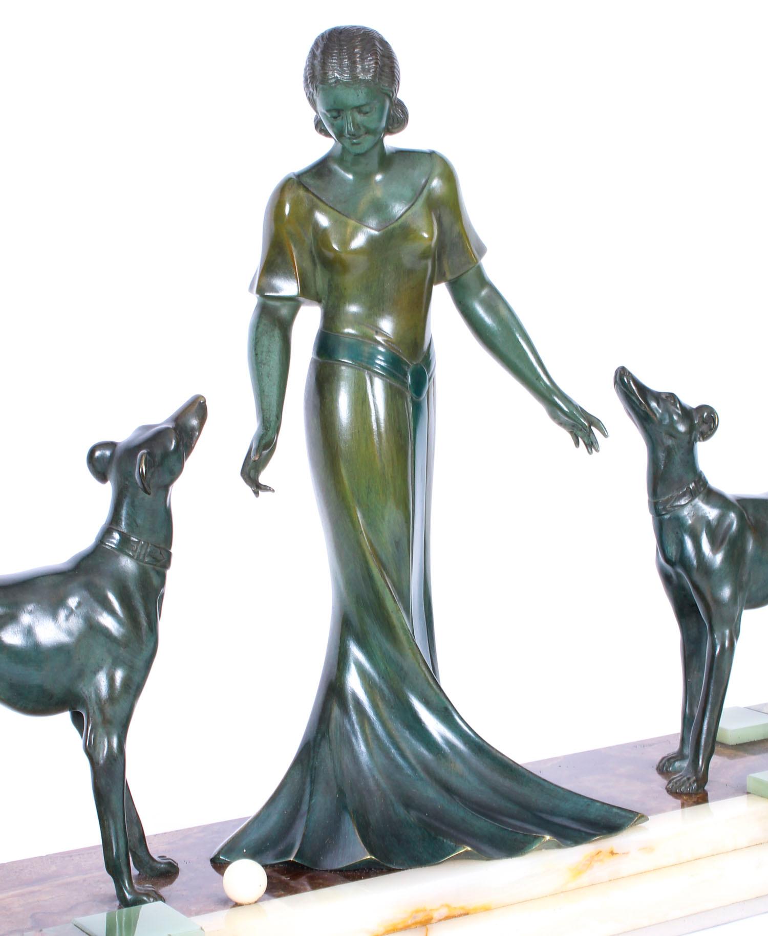 Antique Art Deco Bronze Figure of A Maiden & Hounds P.Huguenot, 1920s In Good Condition In London, GB