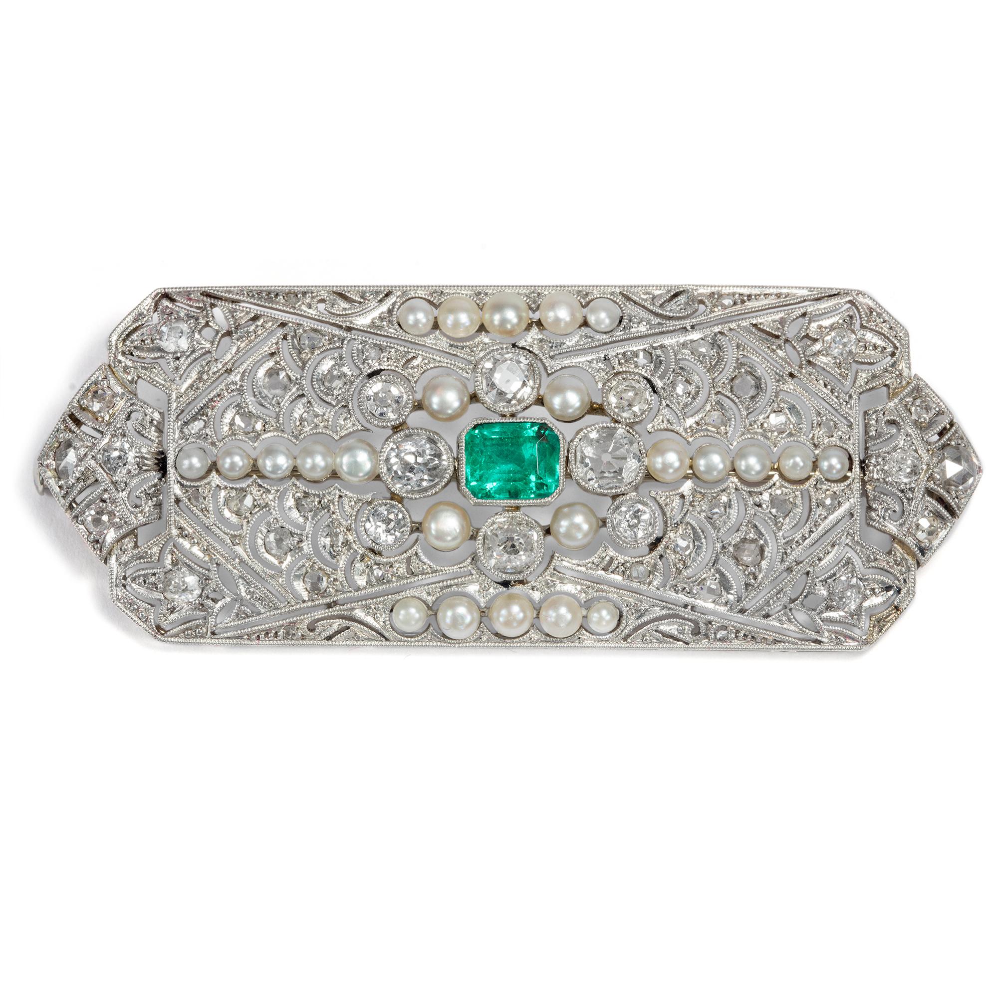 One of the things about antique jewellery that never ceases to amaze us is the thought that the pieces we offer were around when events of political or cultural significance took place. In the 1920s, when this brooch was made, the role of women