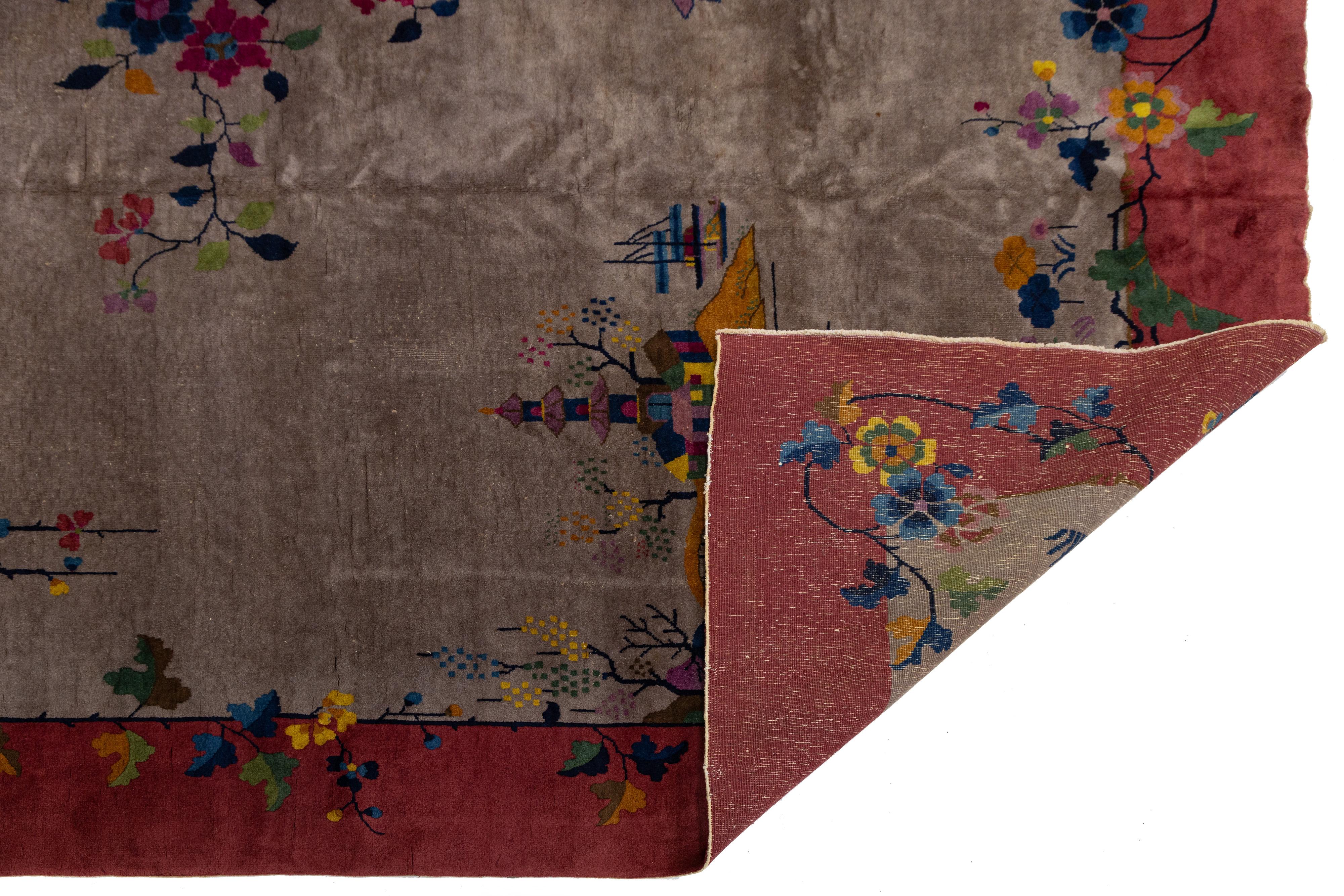 Art déco Tapis chinois ancien Art Déco en laine marron et rouge fait à la main en vente