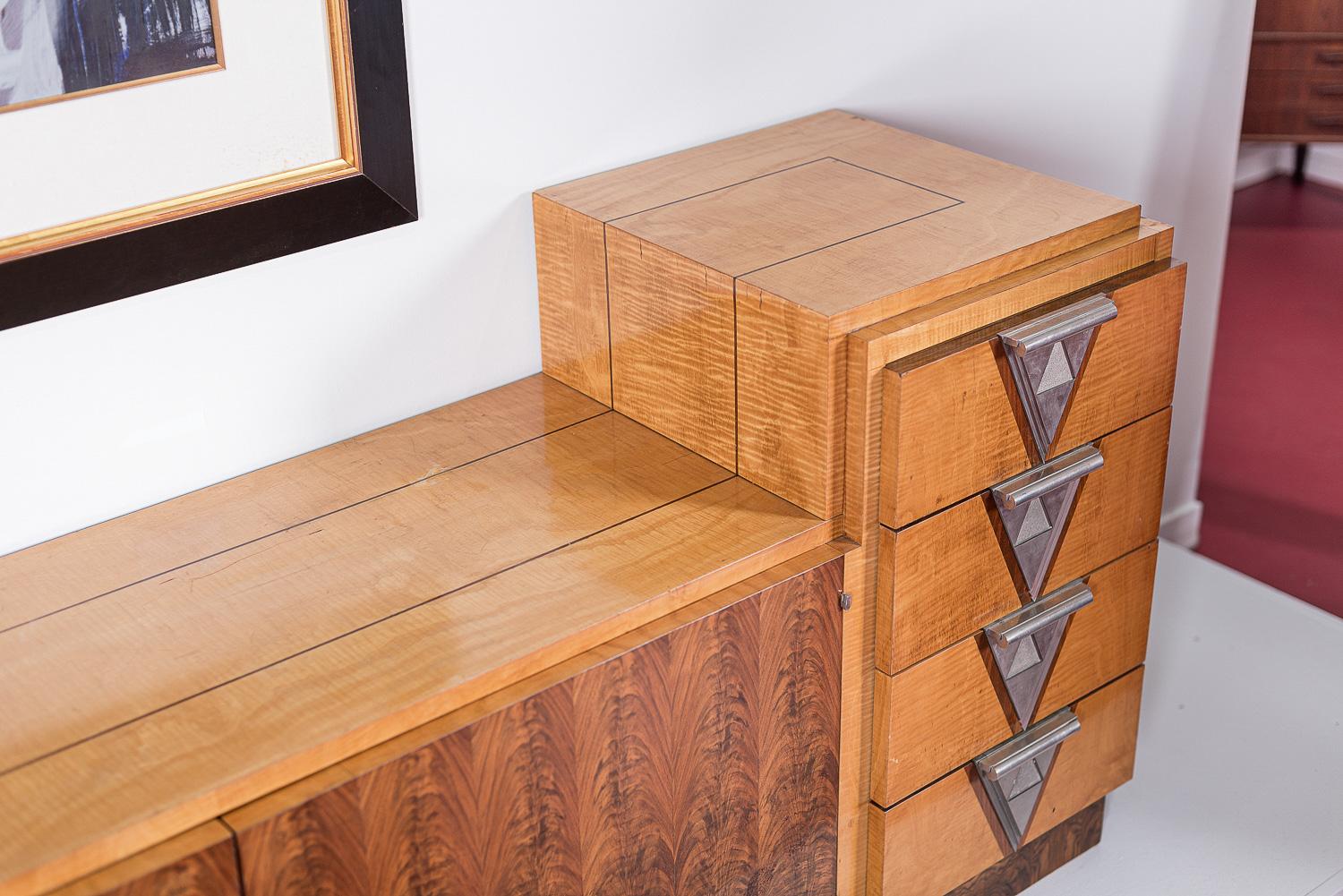 Antique Art Deco Burl Wood Credenza Sideboard or Bar Cabinet 4