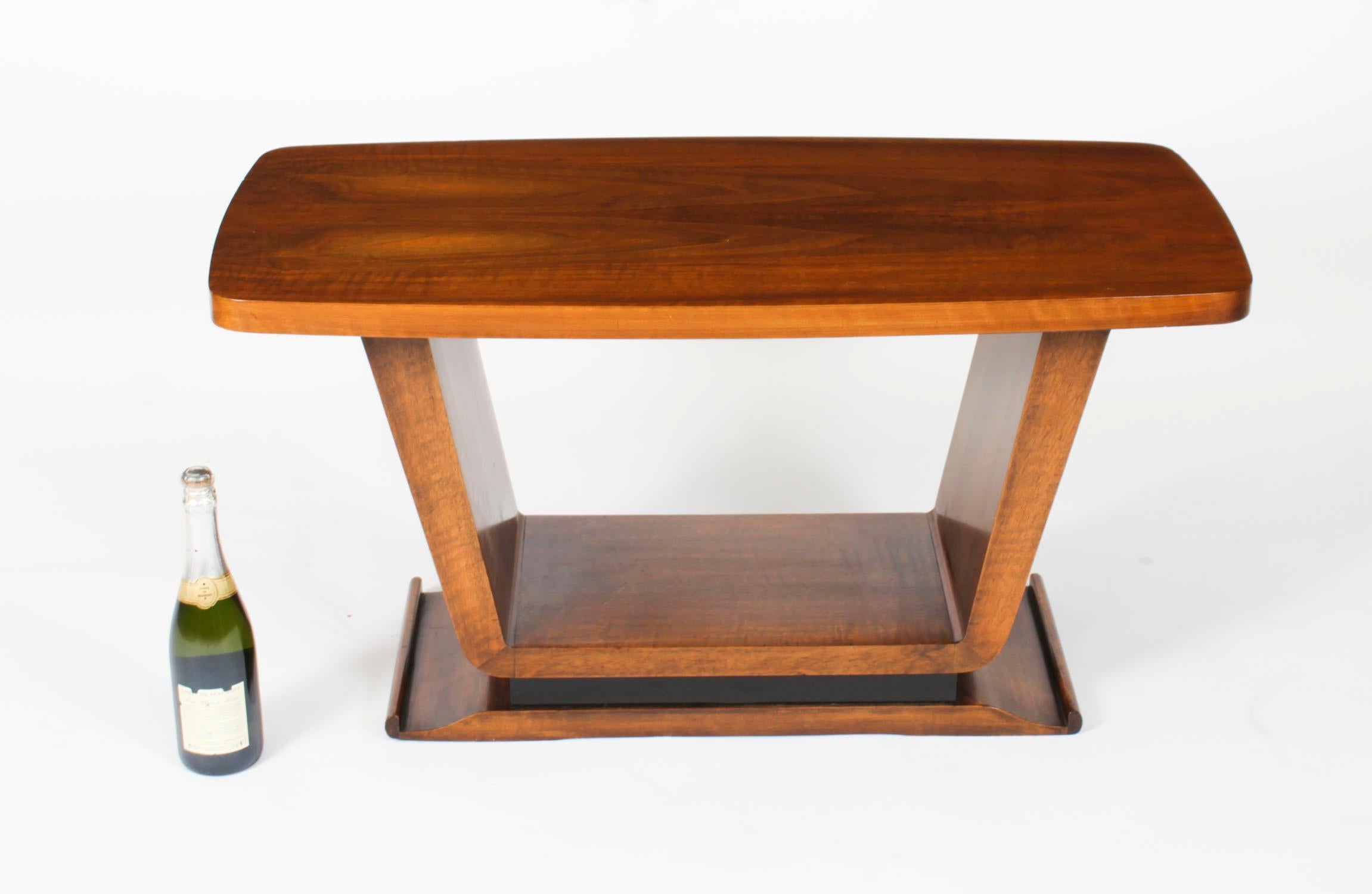 Table basse ancienne en ronce de noyer Art Deco 20ème siècle en vente 5