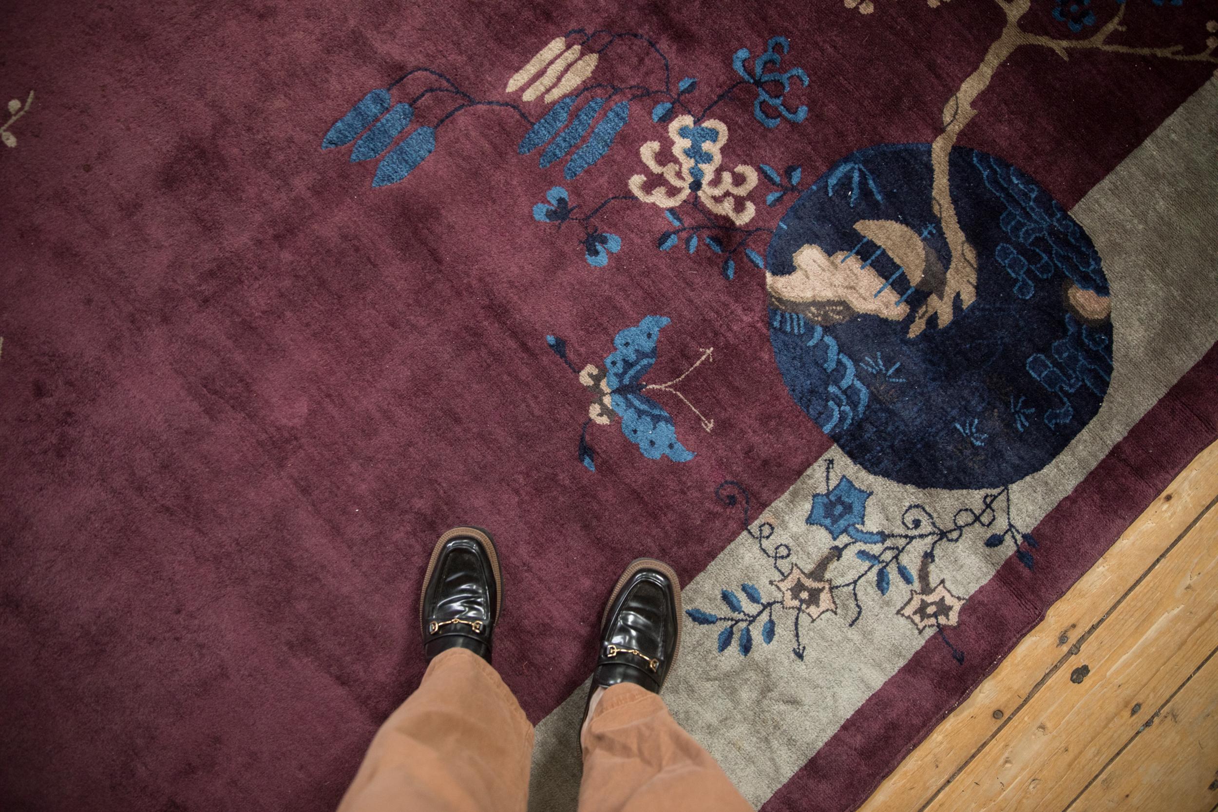 : : Tapis en laine finement tissé, super doux, semblable à de la soie et très lustré, exemple précoce d'un tapis de style High Deco Fine Arts, représentant un champ avec une vue picturale de cerisiers en fleurs, une petite cabane, des plantes