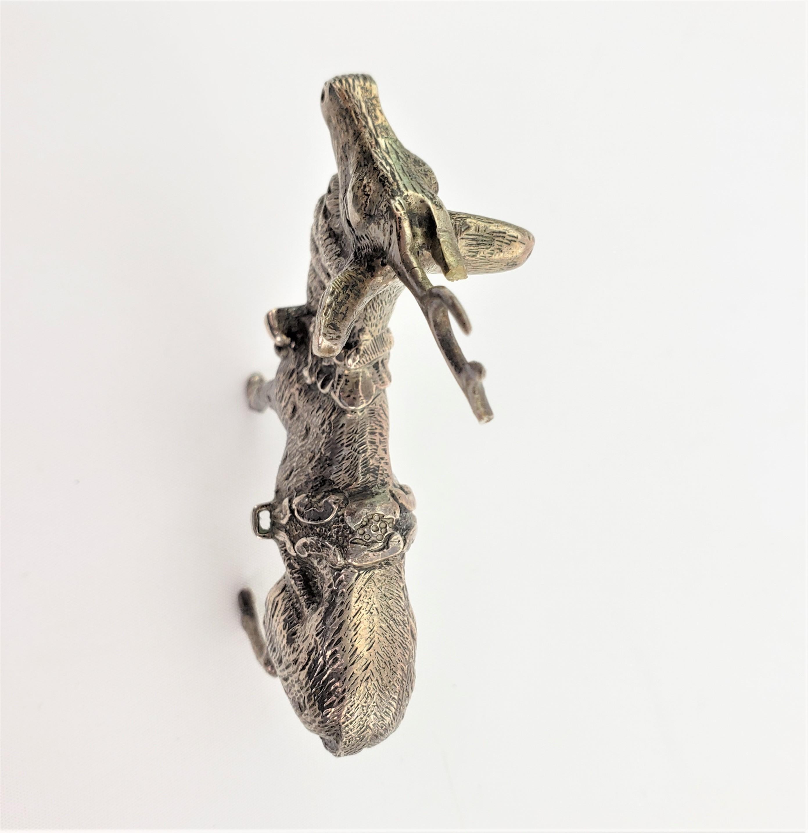 Escultura o Figurilla Antigua Art Deco de Plata Fundida Continental de Alce o Reno Art Decó en venta