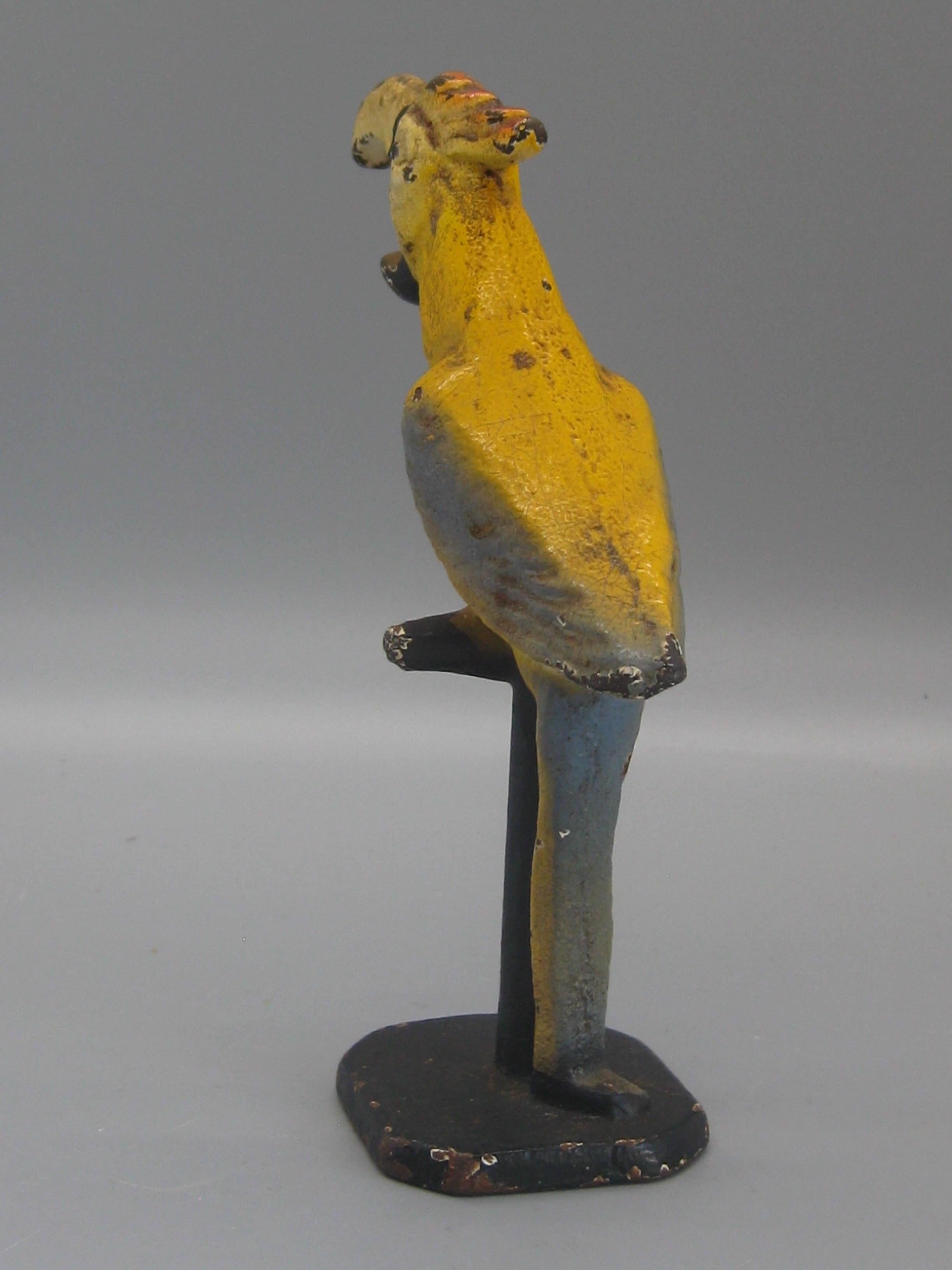 Antique Art Deco Cast Iron Cold Paint Parrot Bird Figural Barware Bottle Opener In Good Condition In San Diego, CA