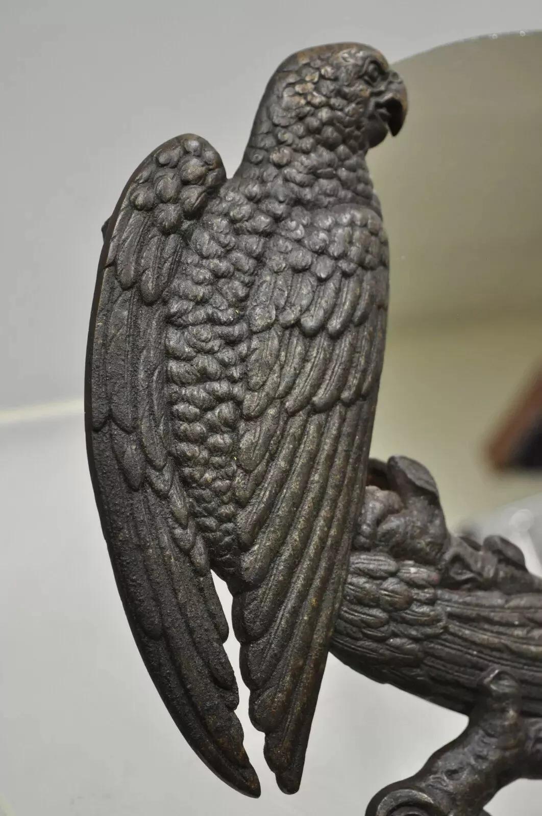 Antiguo Art Deco Hierro Fundido Águila Ave Fénix Sobremesa Espejo Art Decó en venta