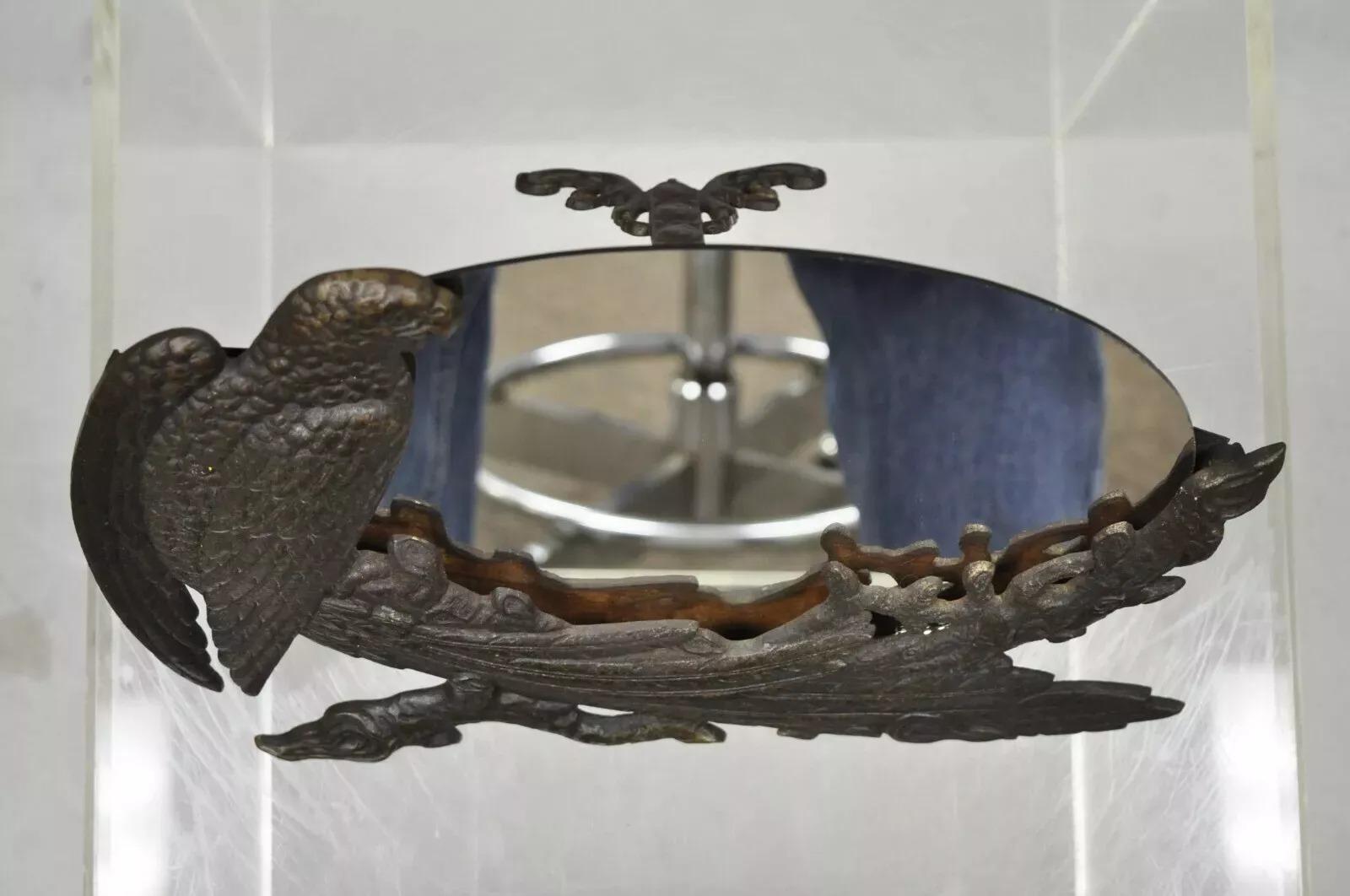 Antiguo Art Deco Hierro Fundido Águila Ave Fénix Sobremesa Espejo en Bueno estado para la venta en Philadelphia, PA