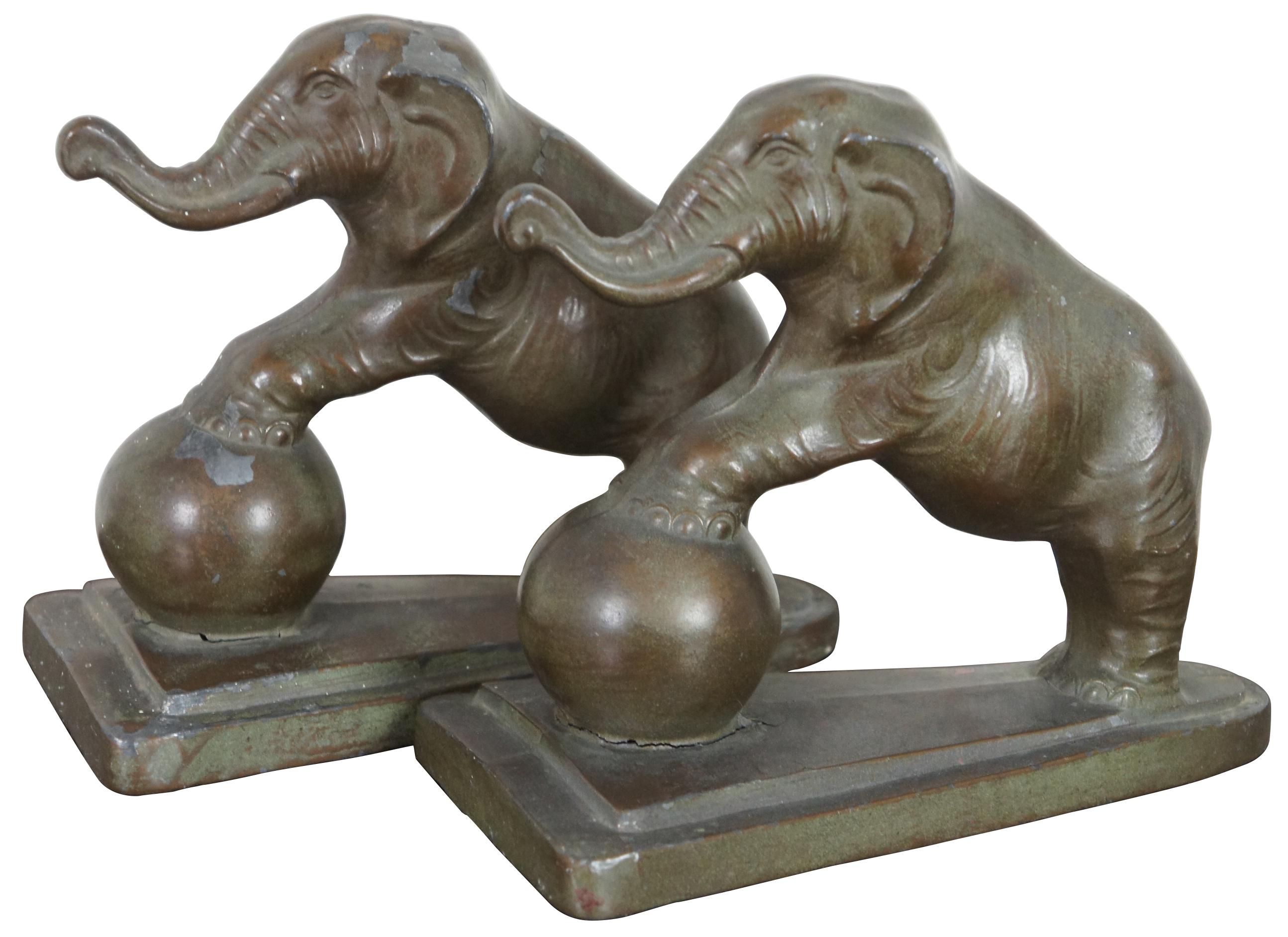 Antique Art Deco Cast Metal Circus Elephant Library Bookends Bronzed Lucky Book In Good Condition In Dayton, OH