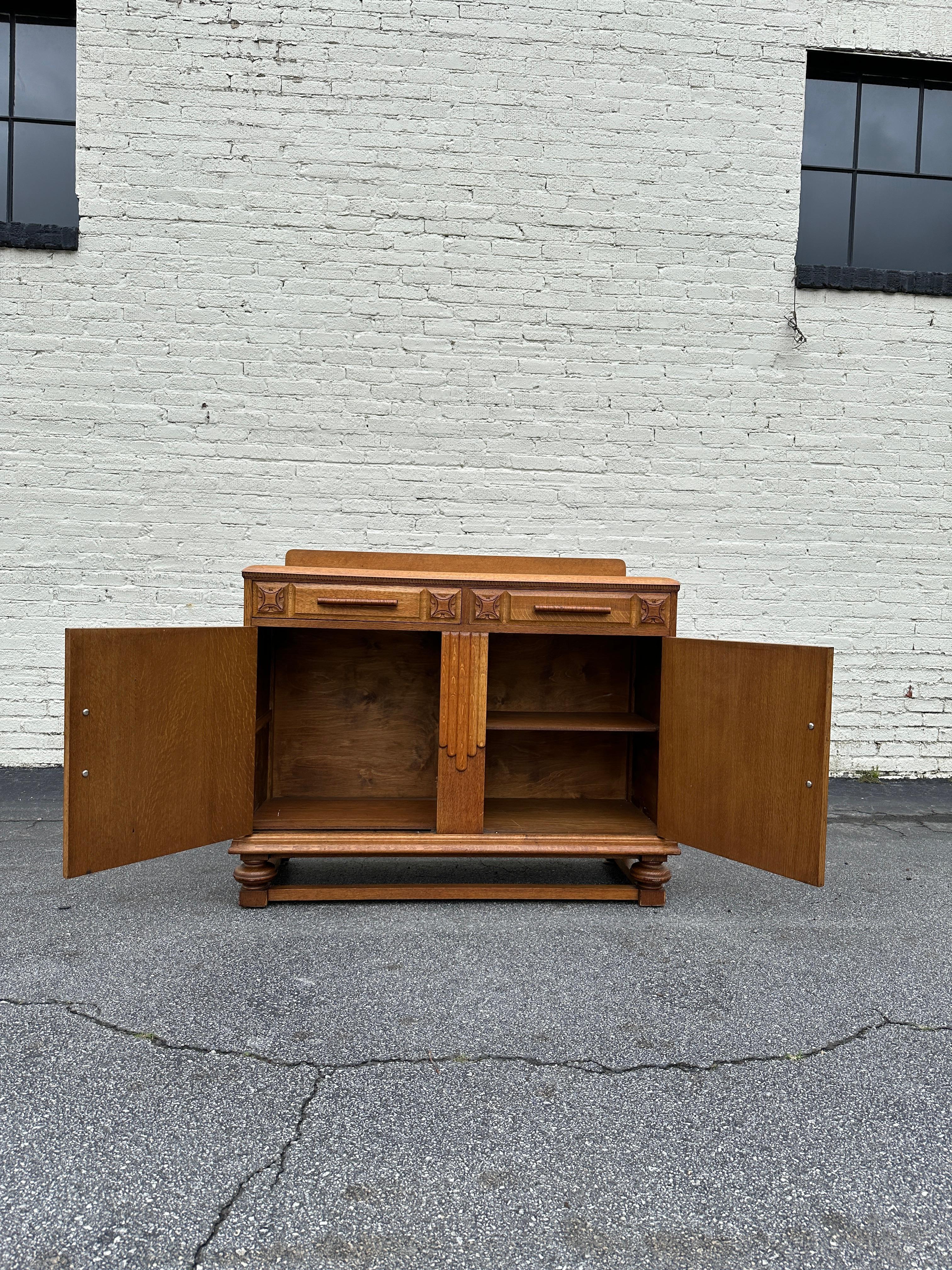 Antique Art Deco Chest of Drawers / Sideboard Buffet / Console, circa 1920s In Good Condition In Asheville, NC
