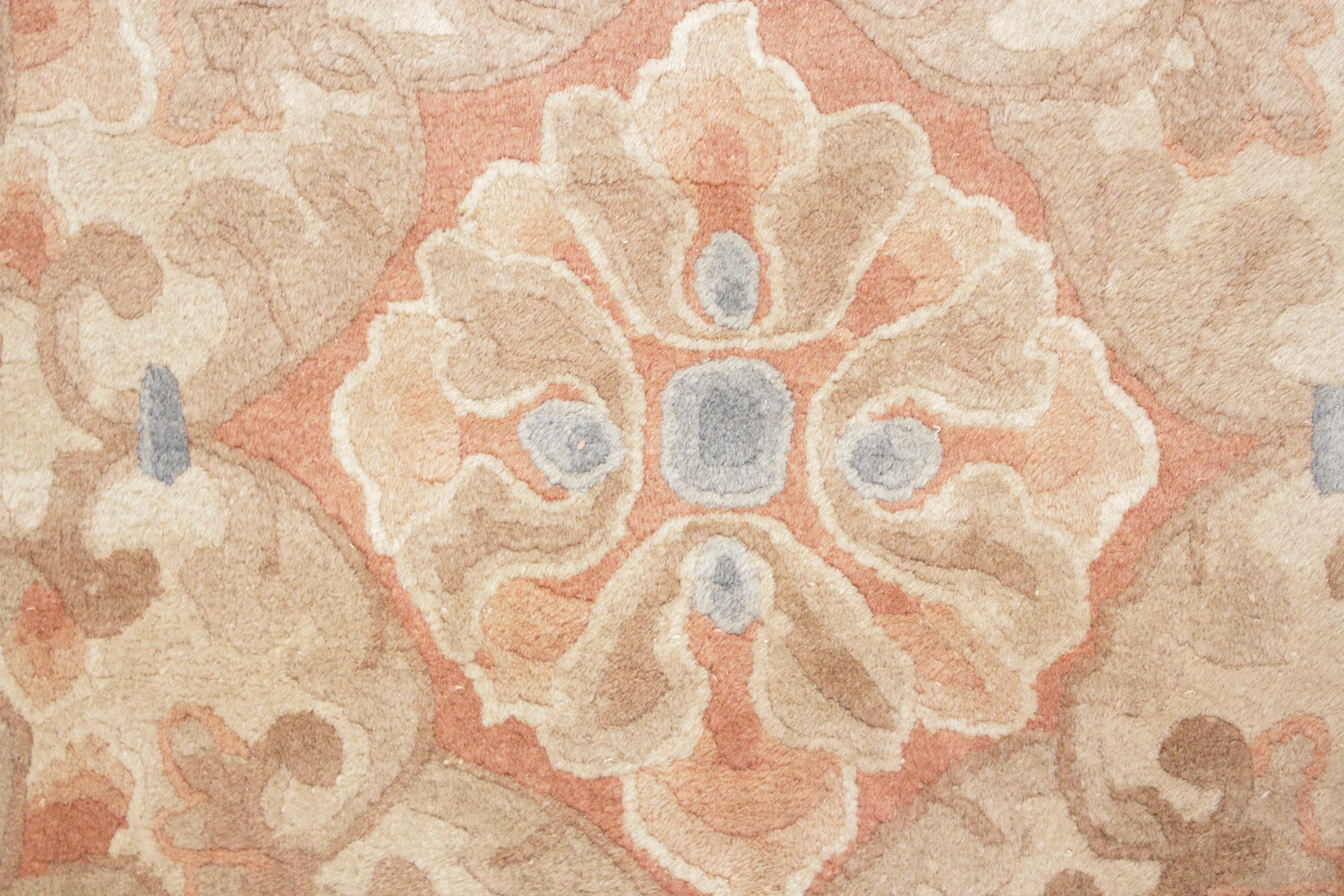 Antique Art Deco Chinese Carpet by Helen Fette In Excellent Condition For Sale In Milan, IT