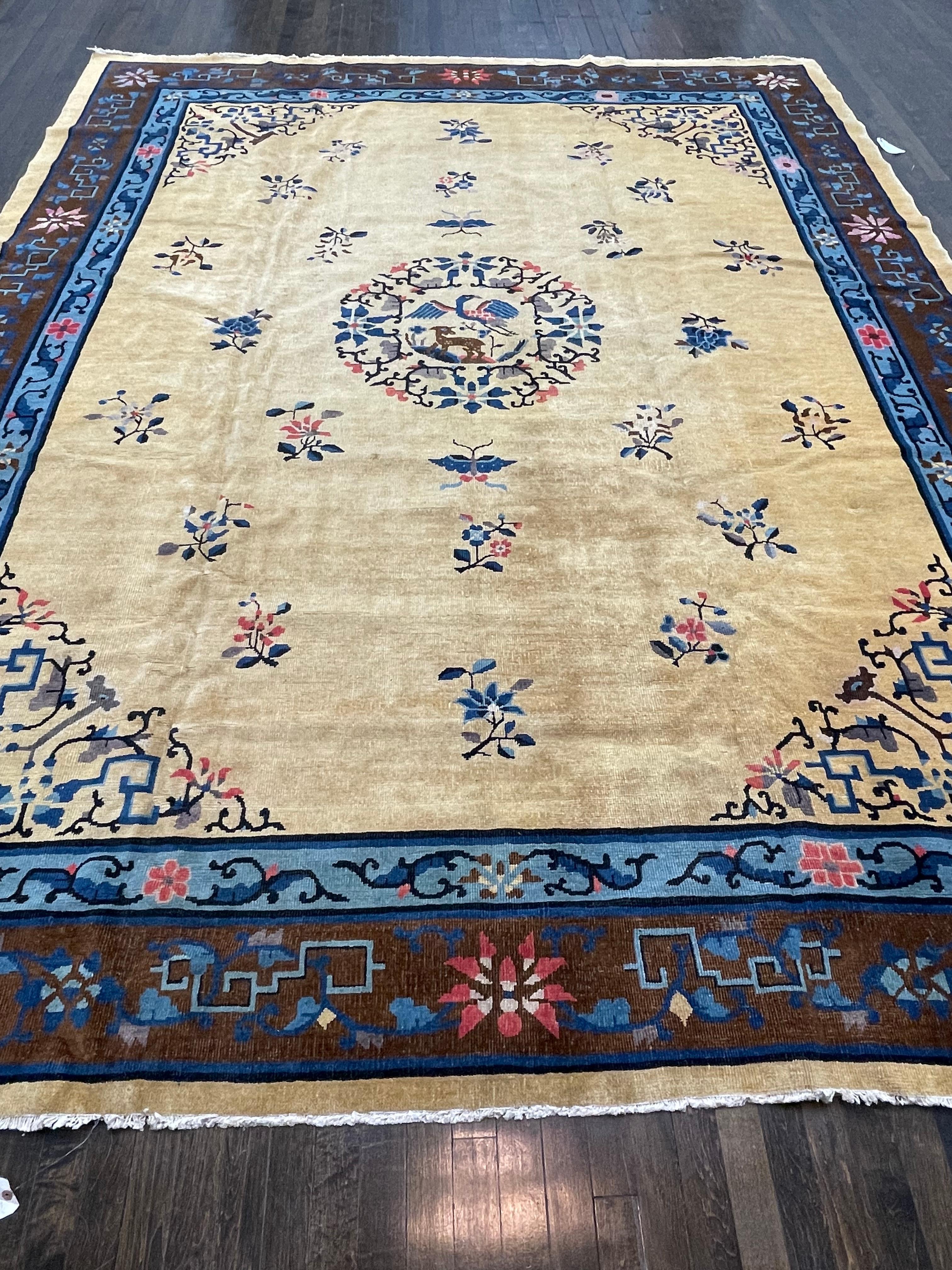 Early 20th Century Antique Art Deco Chinese Carpet, circa 1910 For Sale
