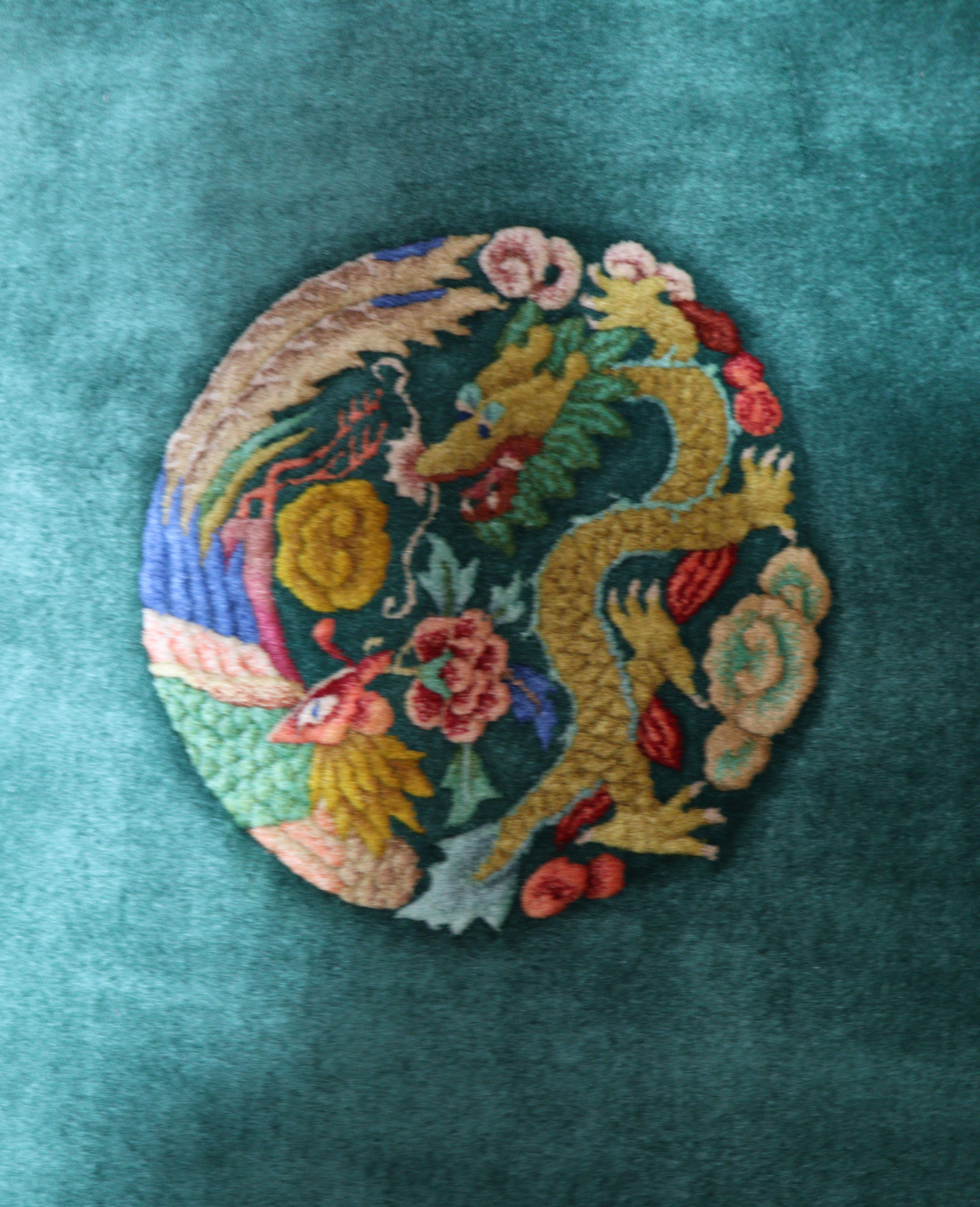 Tapis chinois Art Déco ancien, Dragon and Paradise en vente 1