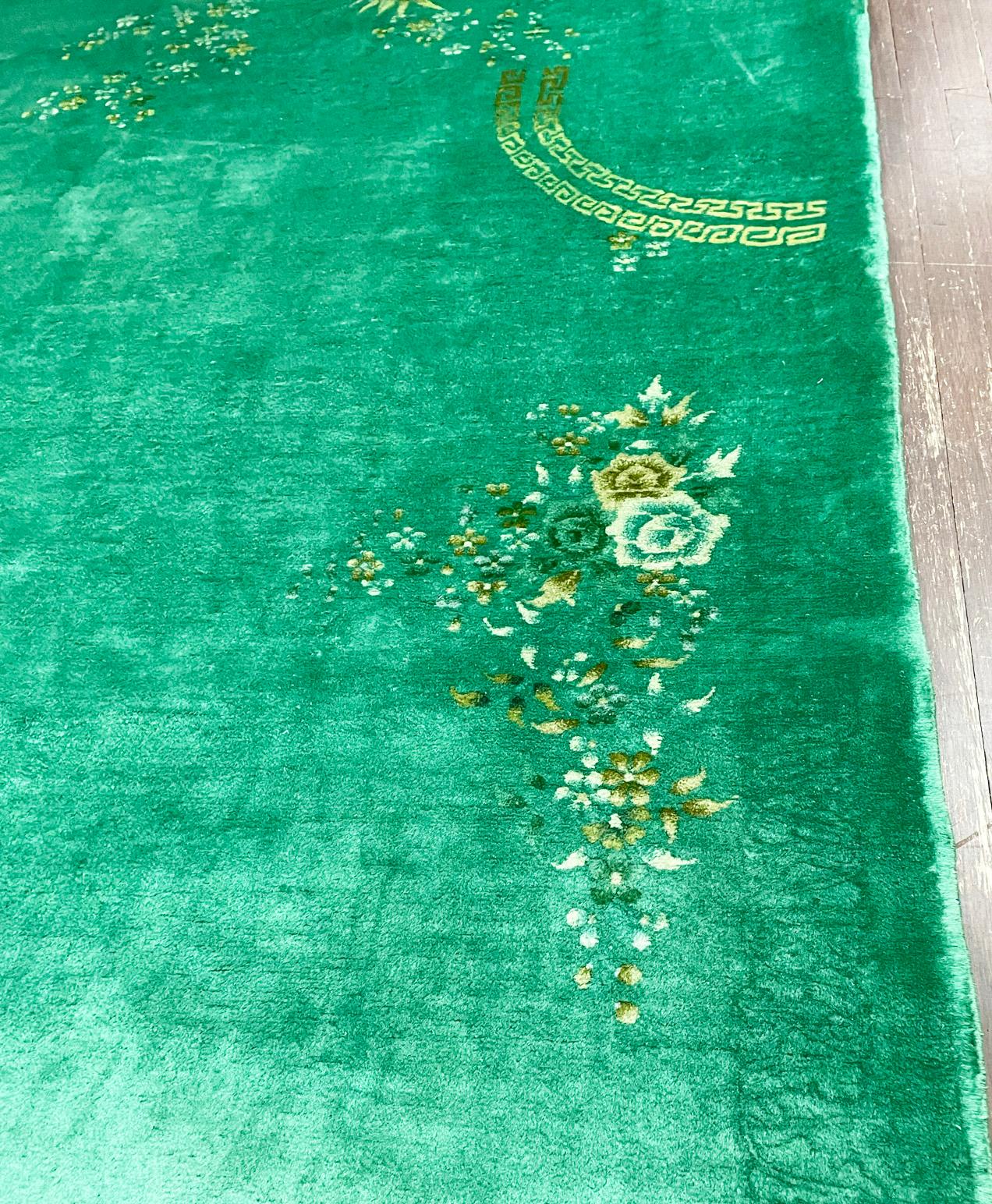 Tapis oriental chinois Art Déco ancien, vert 7'10