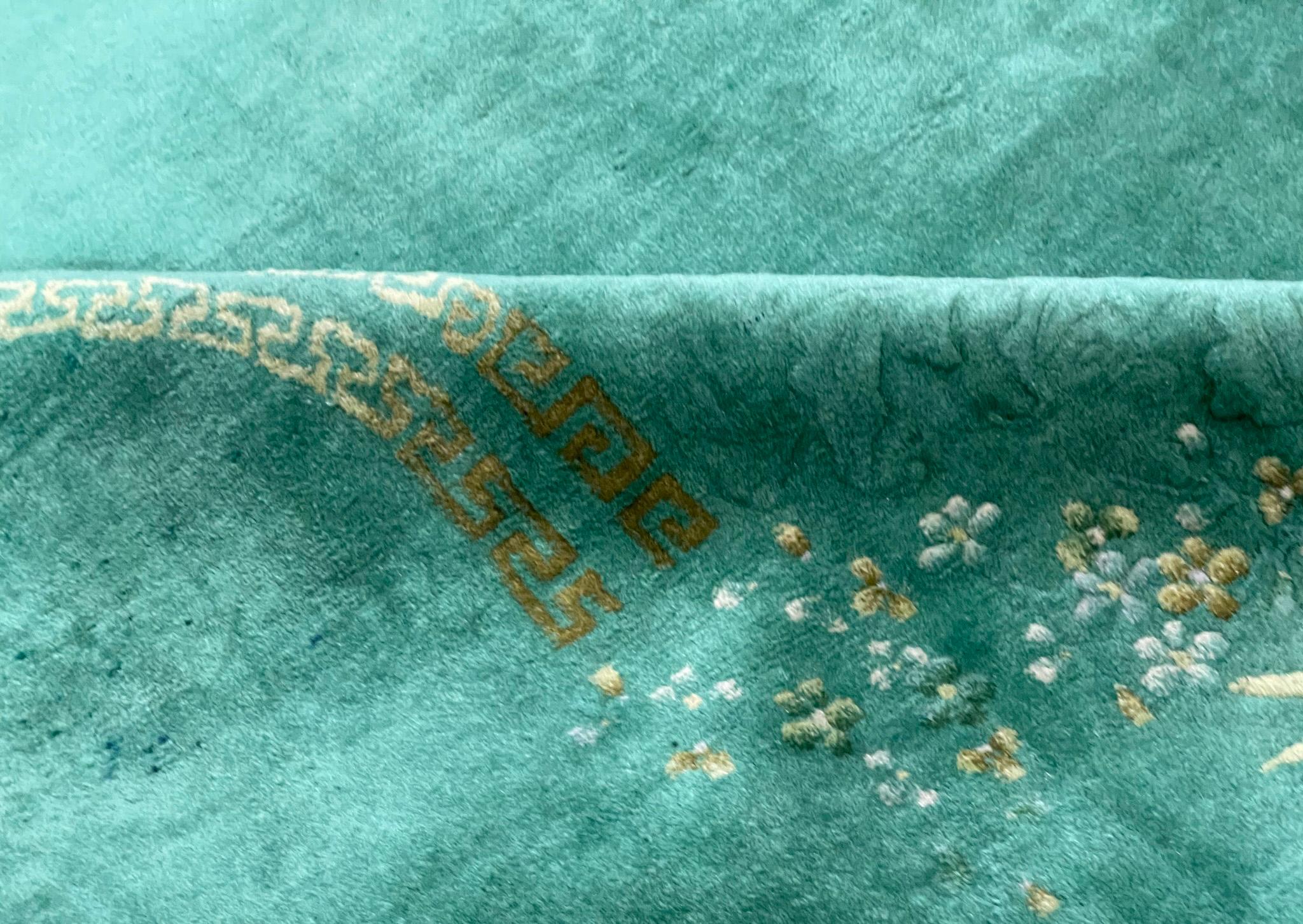 20ième siècle Tapis oriental chinois Art Déco ancien, vert 7'10