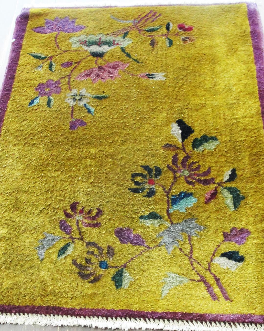 Antique Art Deco Chinese Rug Gold In Excellent Condition In Evanston, IL