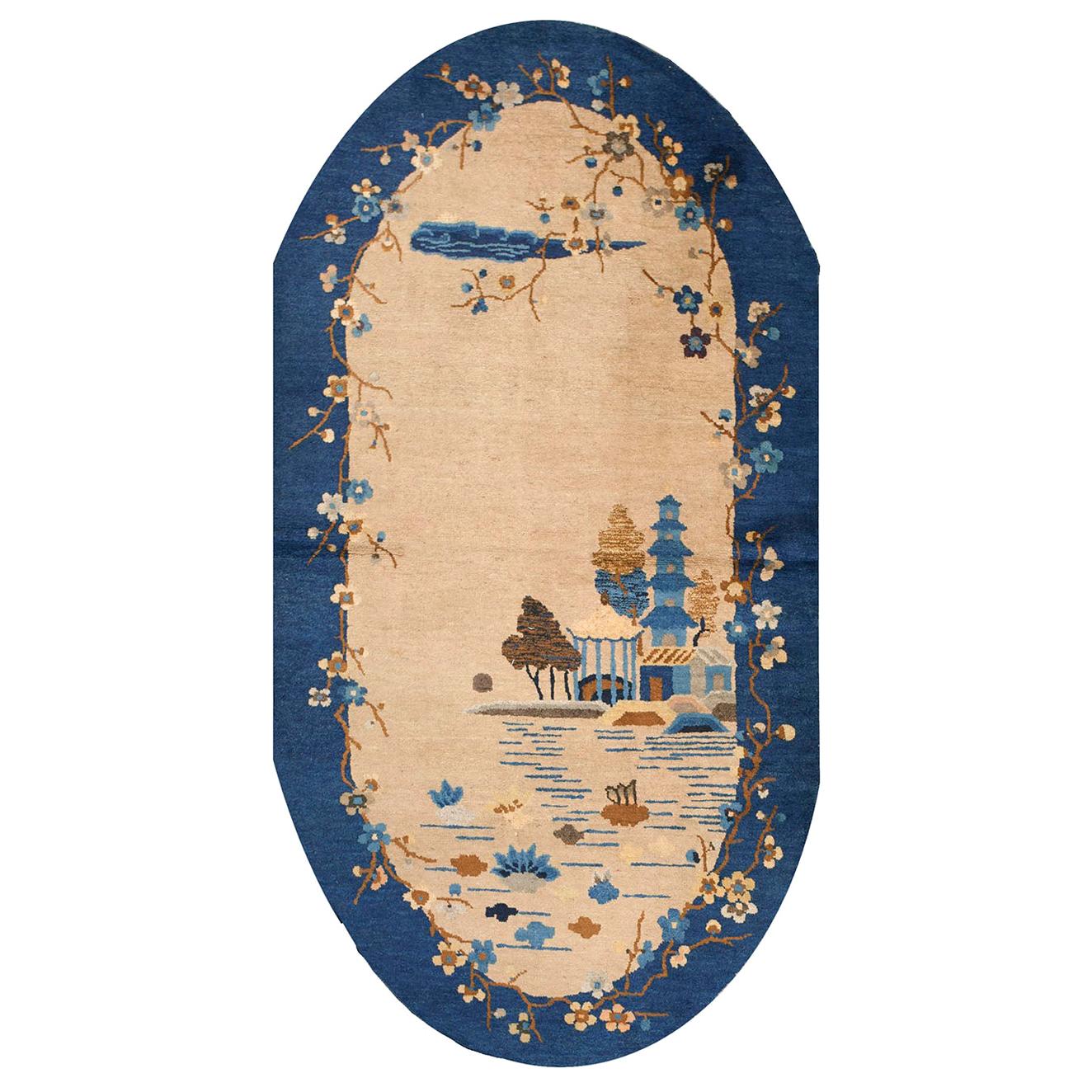Chinesischer ovaler Art-déco-Teppich aus den 1920er Jahren ( 3' X 5'8" - 92 x 172 cm) im Angebot