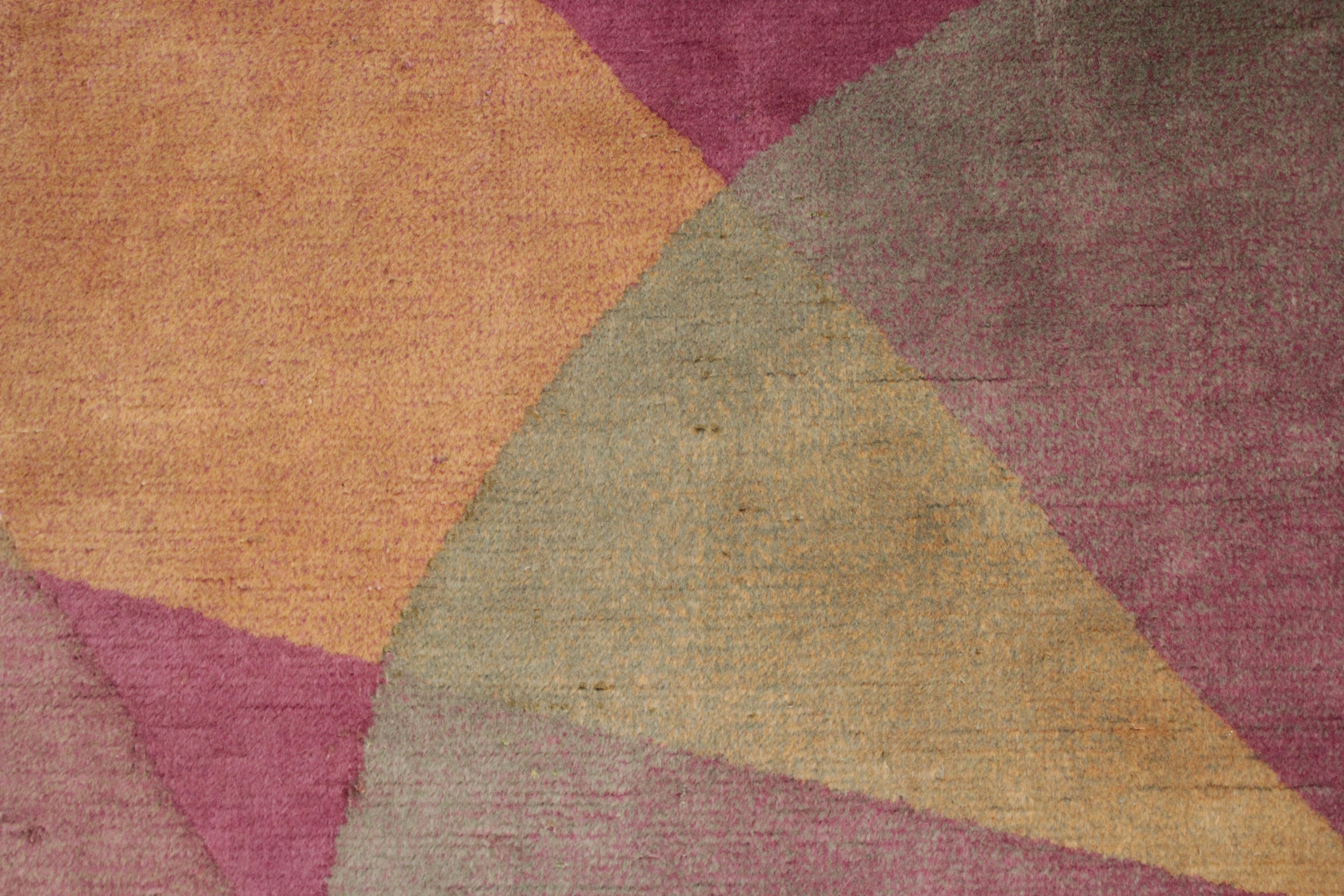 Chinois Tapis chinois Art déco ancien avec design abstrait de Nichols & Co. en vente