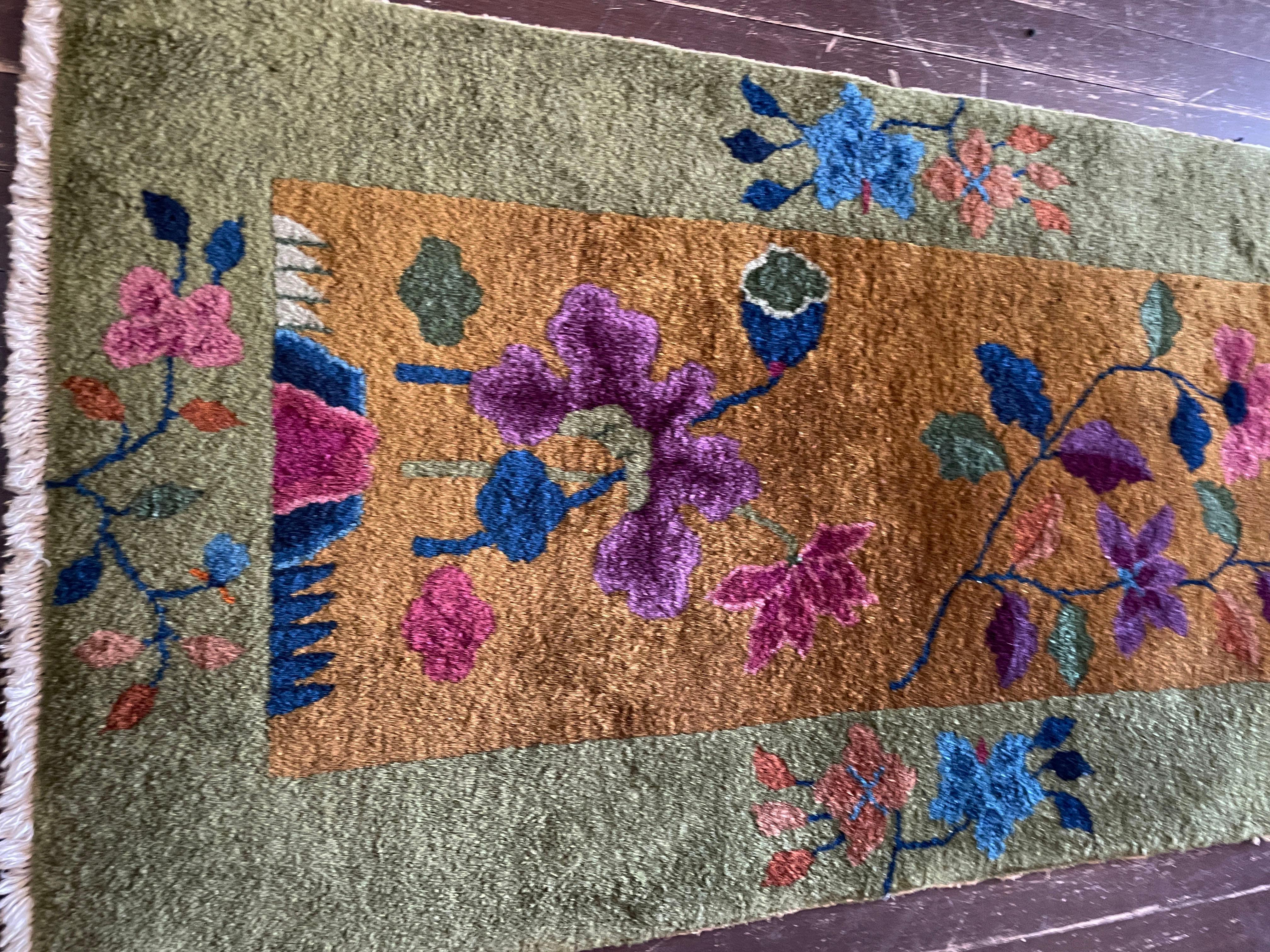 Antique Art deco Chinese Rugs For Sale 4
