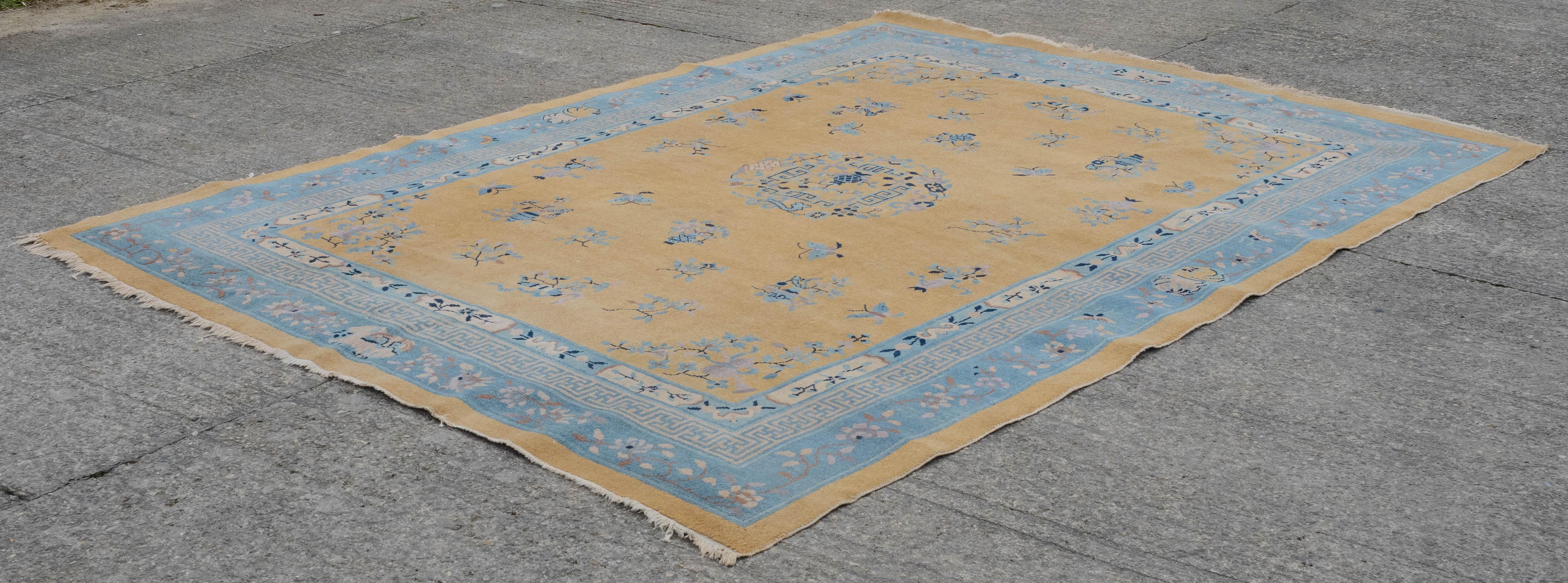 Antique Art Deco Chinese Yellow Blue Carpet 12' x 9' Circa 1920 (371x274cm Rug) For Sale 8