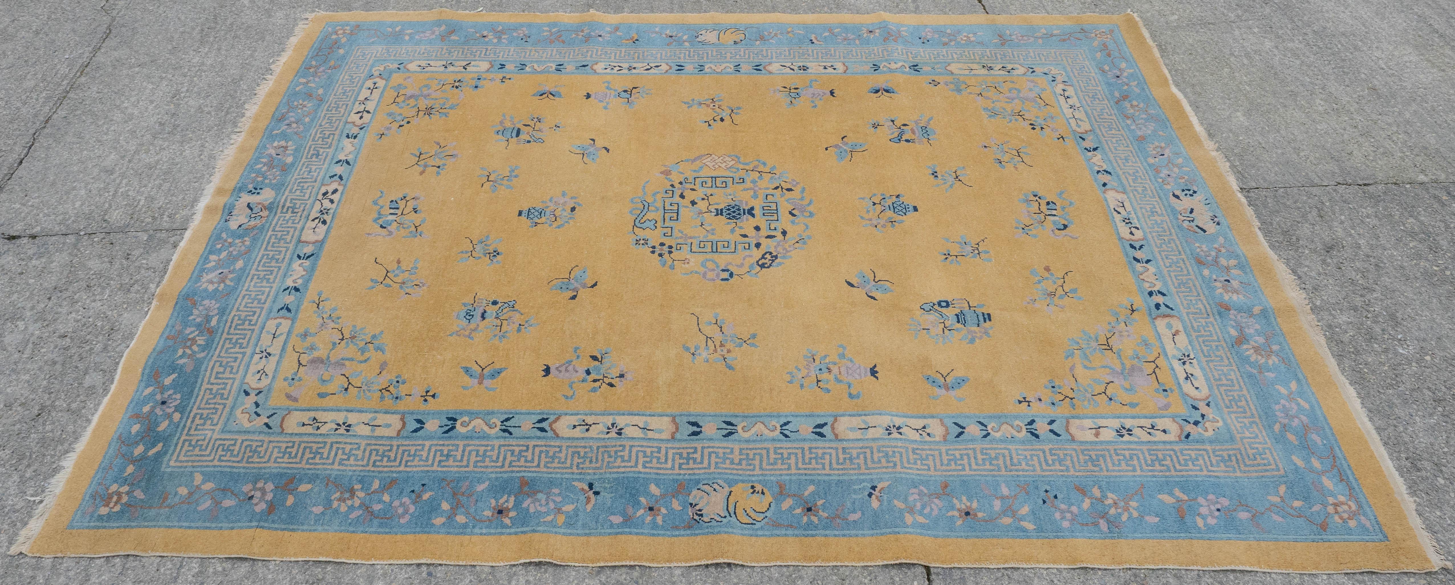 Wool Antique Art Deco Chinese Yellow Blue Carpet 12' x 9' Circa 1920 (371x274cm Rug) For Sale