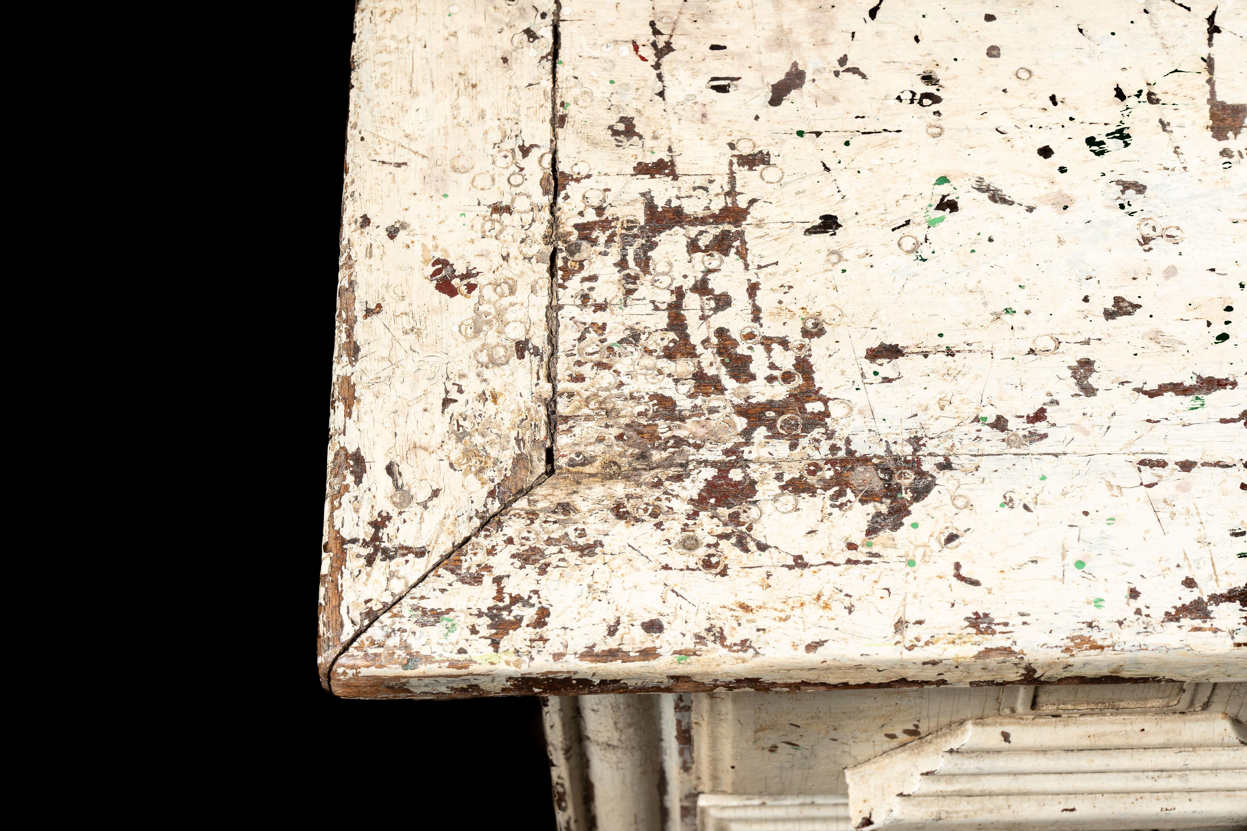 Cabinet d'apothicaire antique Art Deco Chippy en vente 4