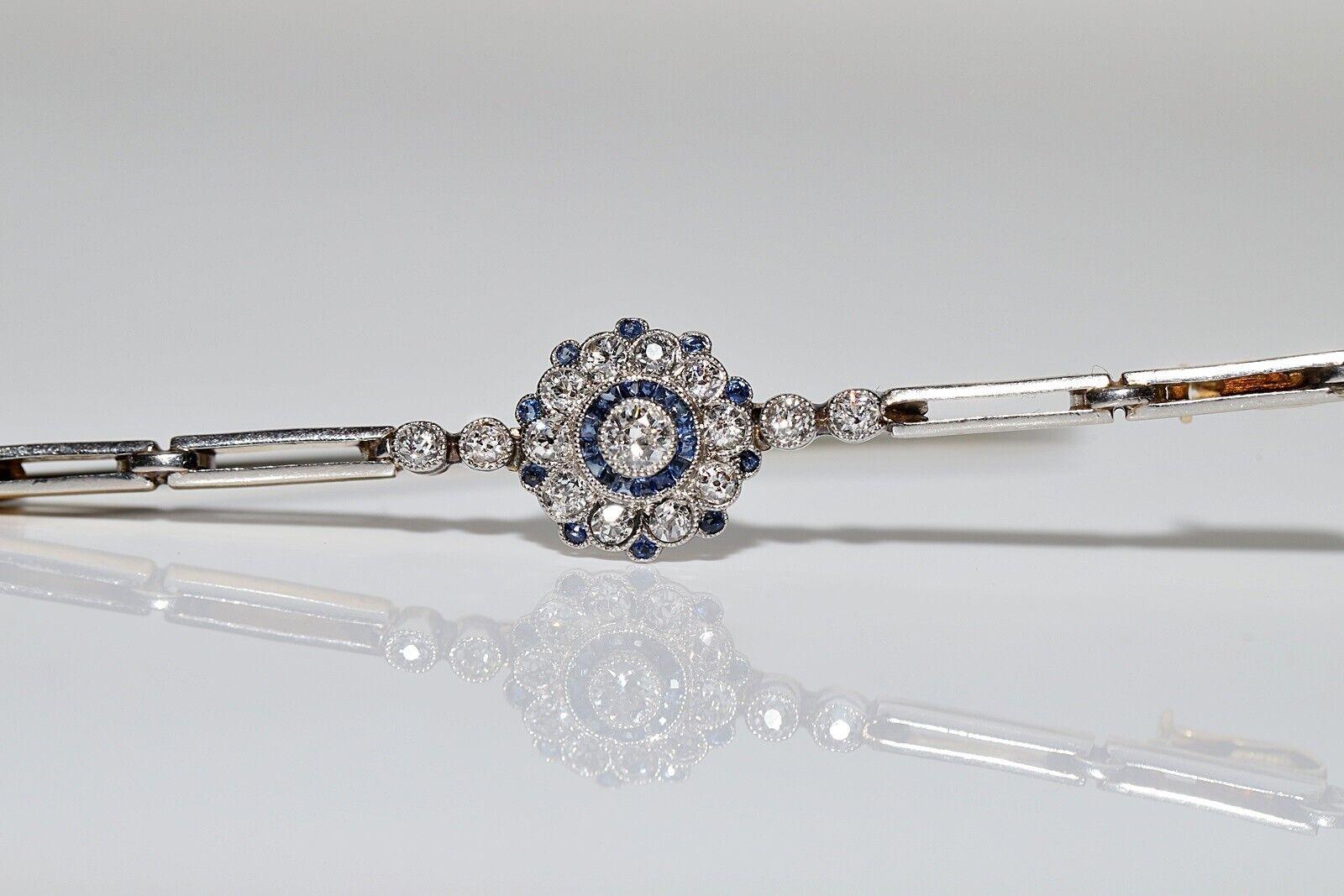 In very good condition.
Total weight is 5.8 grams.
Totally is diamond 0.80 carat.
The diamond  is has G-H color and vs-s1 clarity.
Totally is sapphire 0.35 carat.
Please contact for any questions.