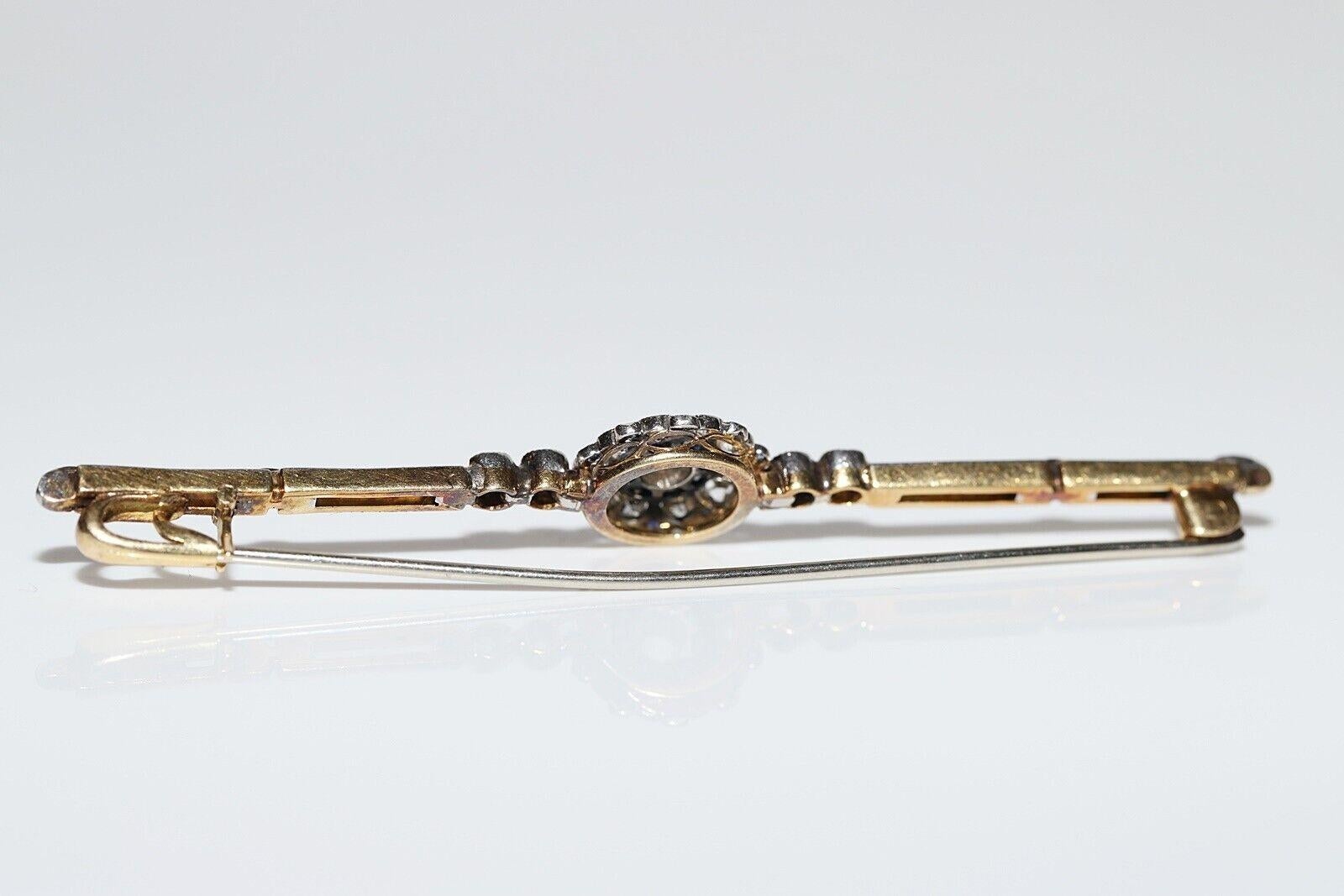 Antique Art Deco Circa 1920s 18k Gold Natural Diamond And Sapphire Brooch For Sale 1