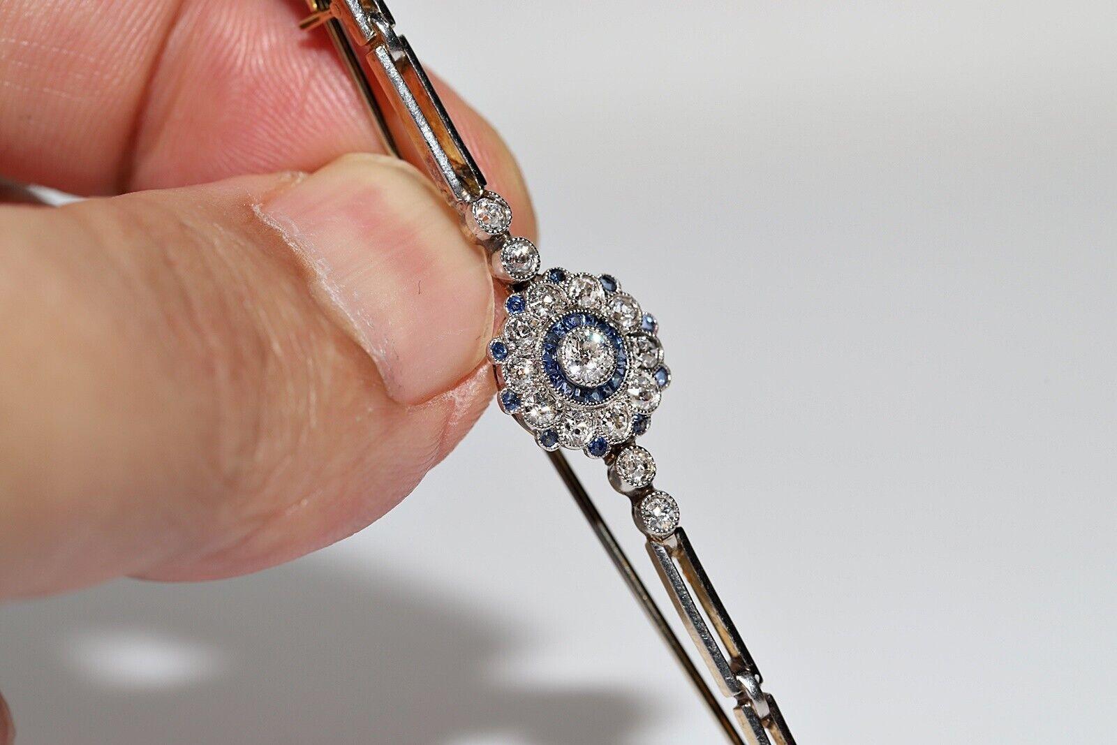 Antique Art Deco Circa 1920s 18k Gold Natural Diamond And Sapphire Brooch For Sale 3
