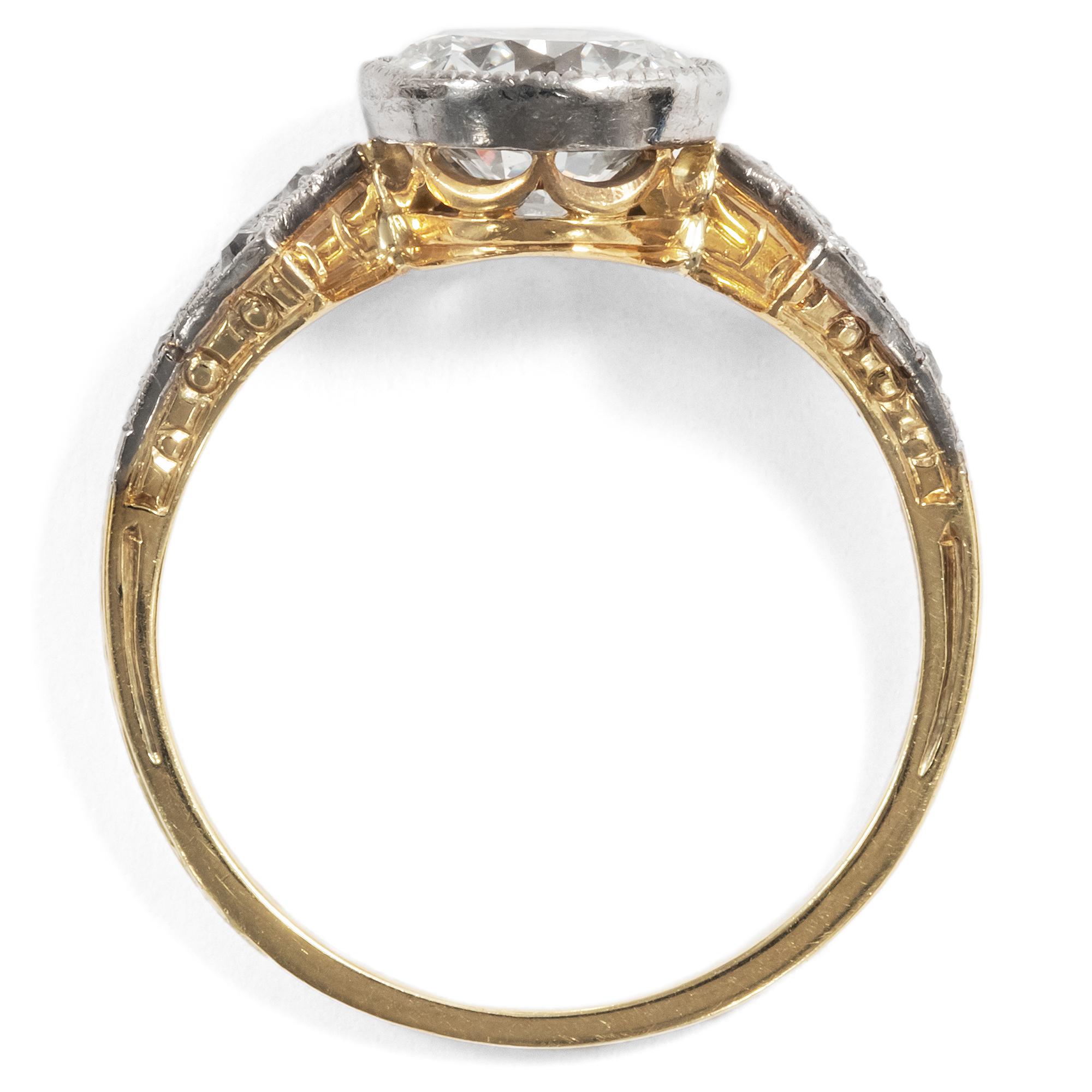 Antique Art Deco circa 1925 Certified 2.00 Carat Diamond Platinum Ring 1