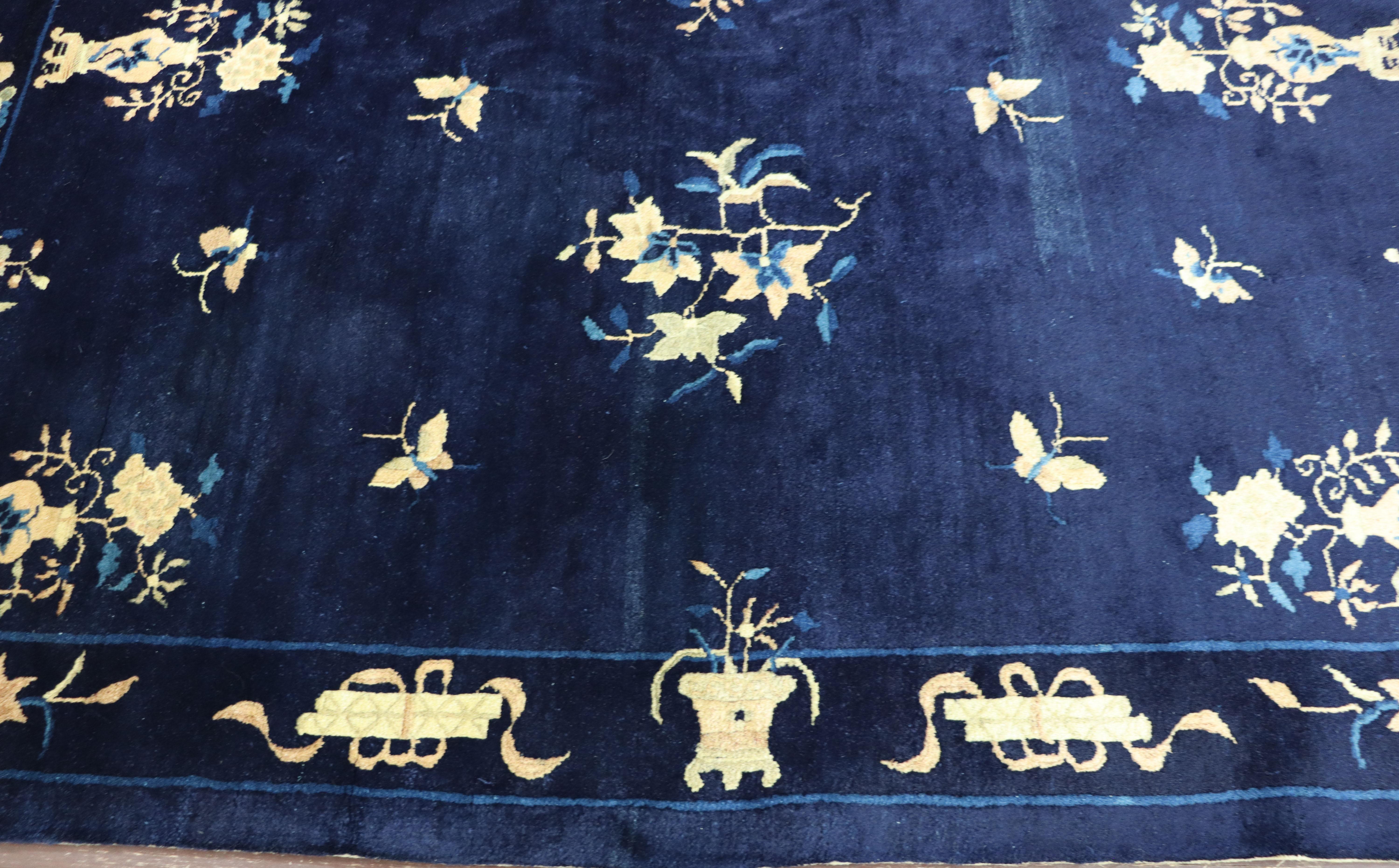 Hand-Knotted Antique Art Deco Classic Chinese Rug, c-1920 4'1