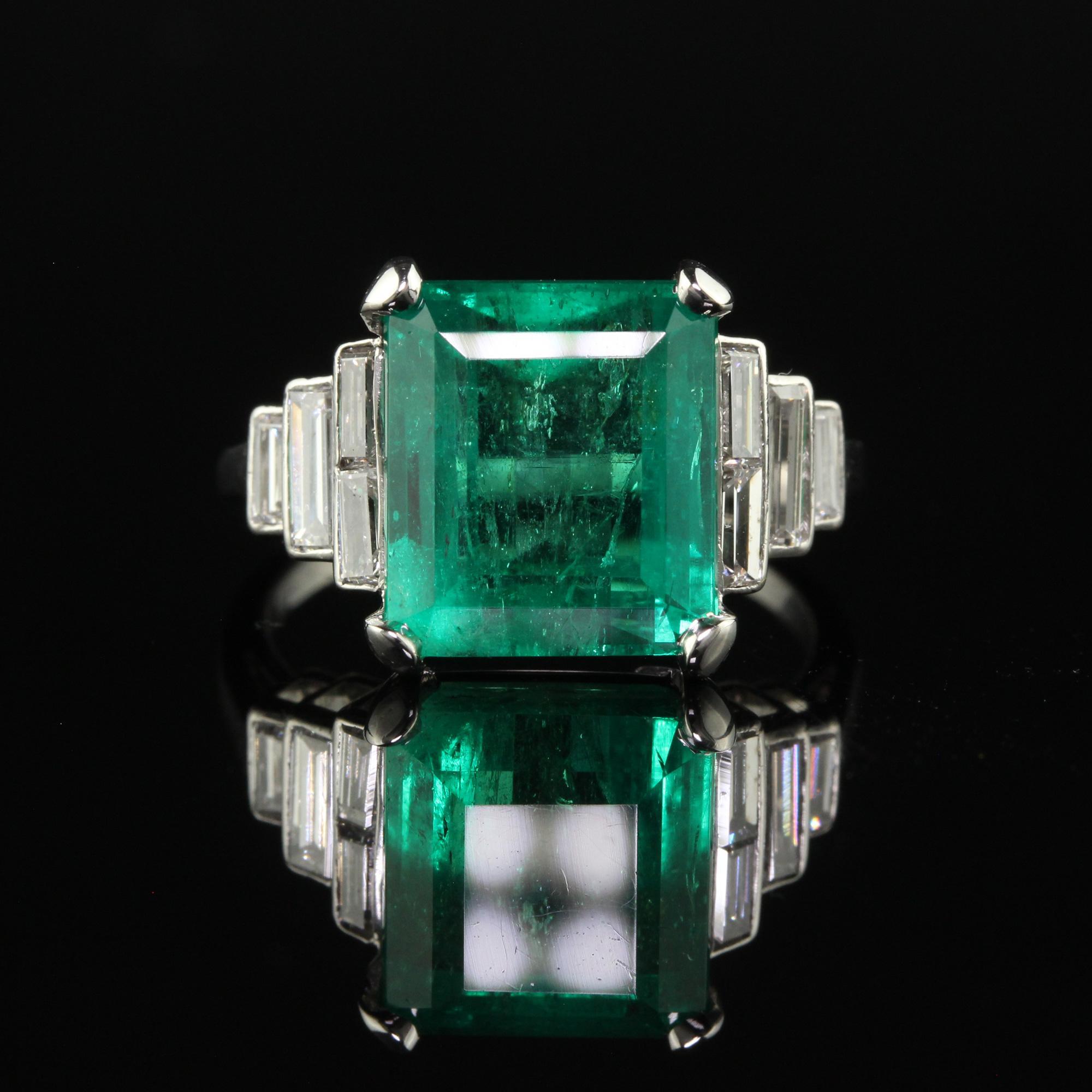 Antique Art Deco Colombian Natural Emerald and Baguette Diamond Ring - GIA For Sale 2
